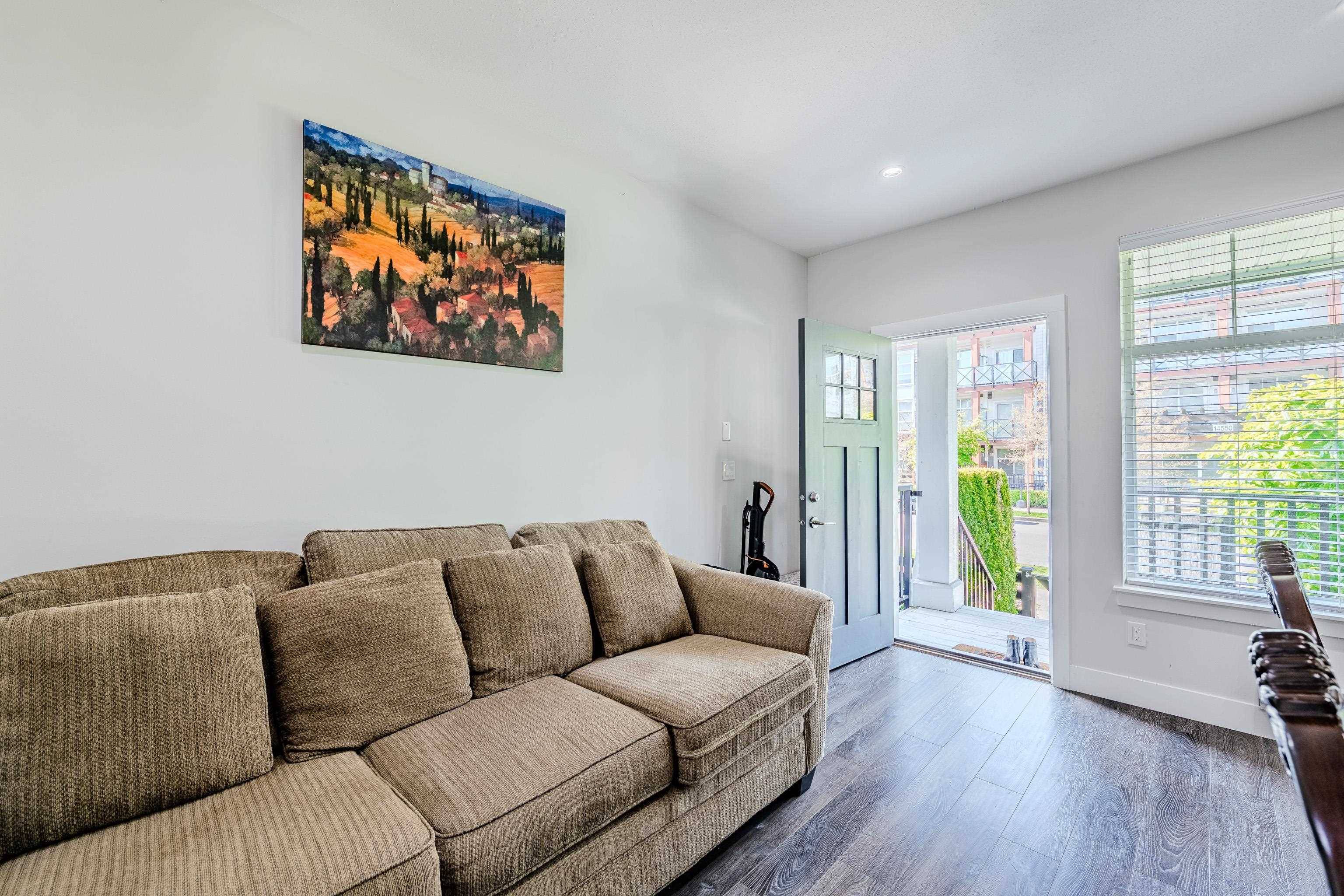 Surrey, BC V4P 0G5,14541 Winter CRES #58