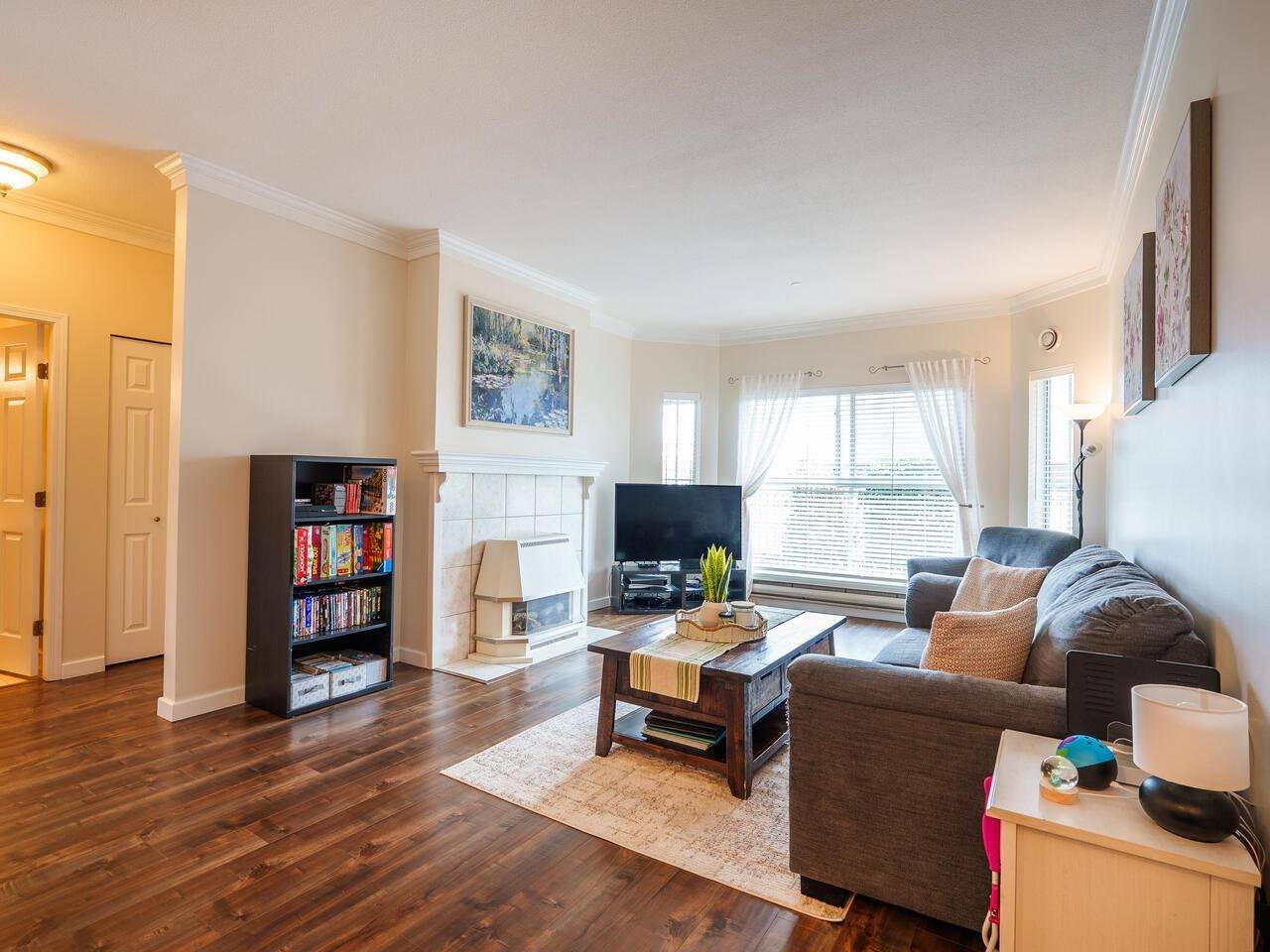 Pitt Meadows, BC V3Y 2P6,12464 191b ST #104