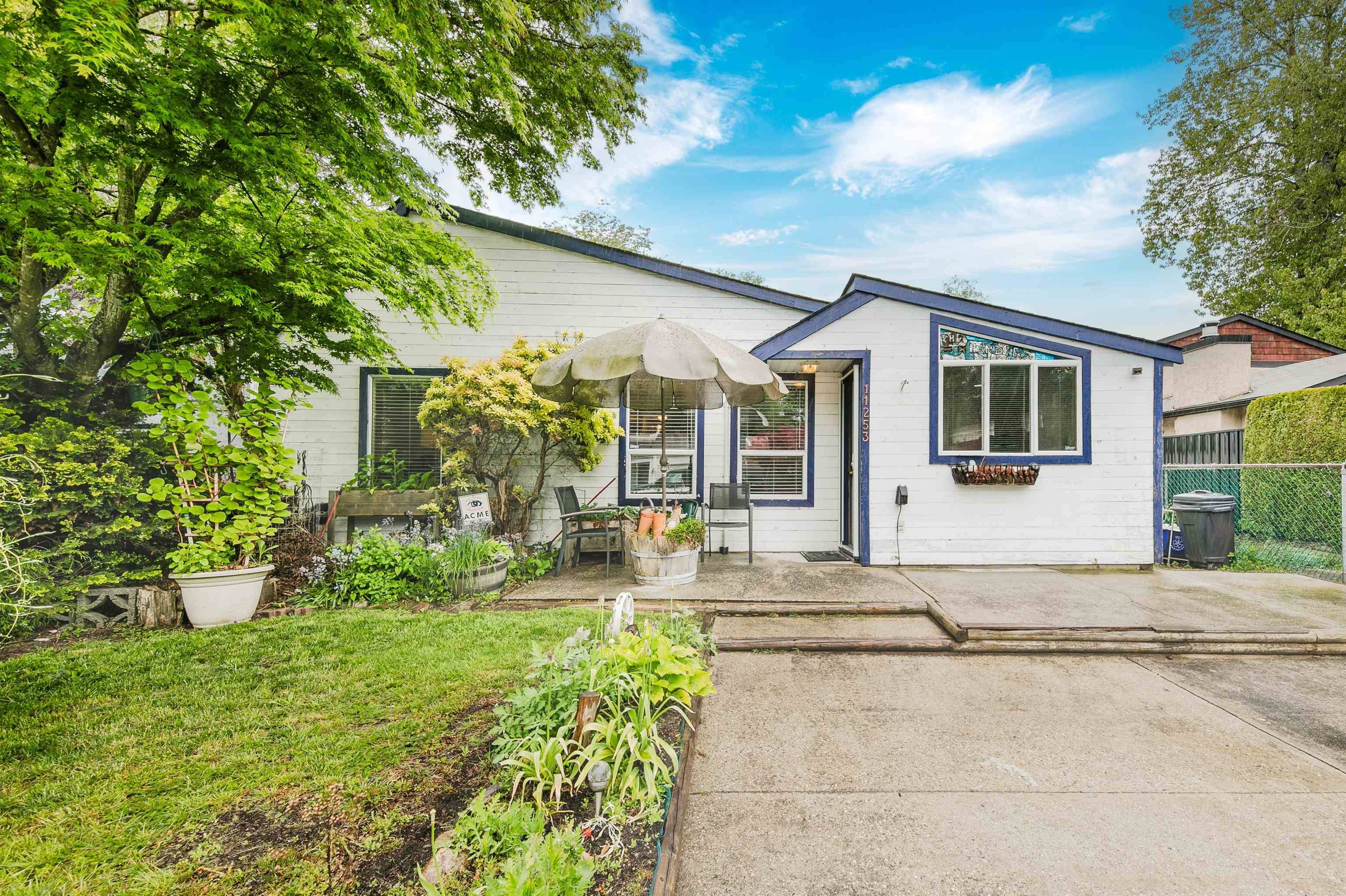 Delta, BC V4C 7N5,11253 Glenbrook PL