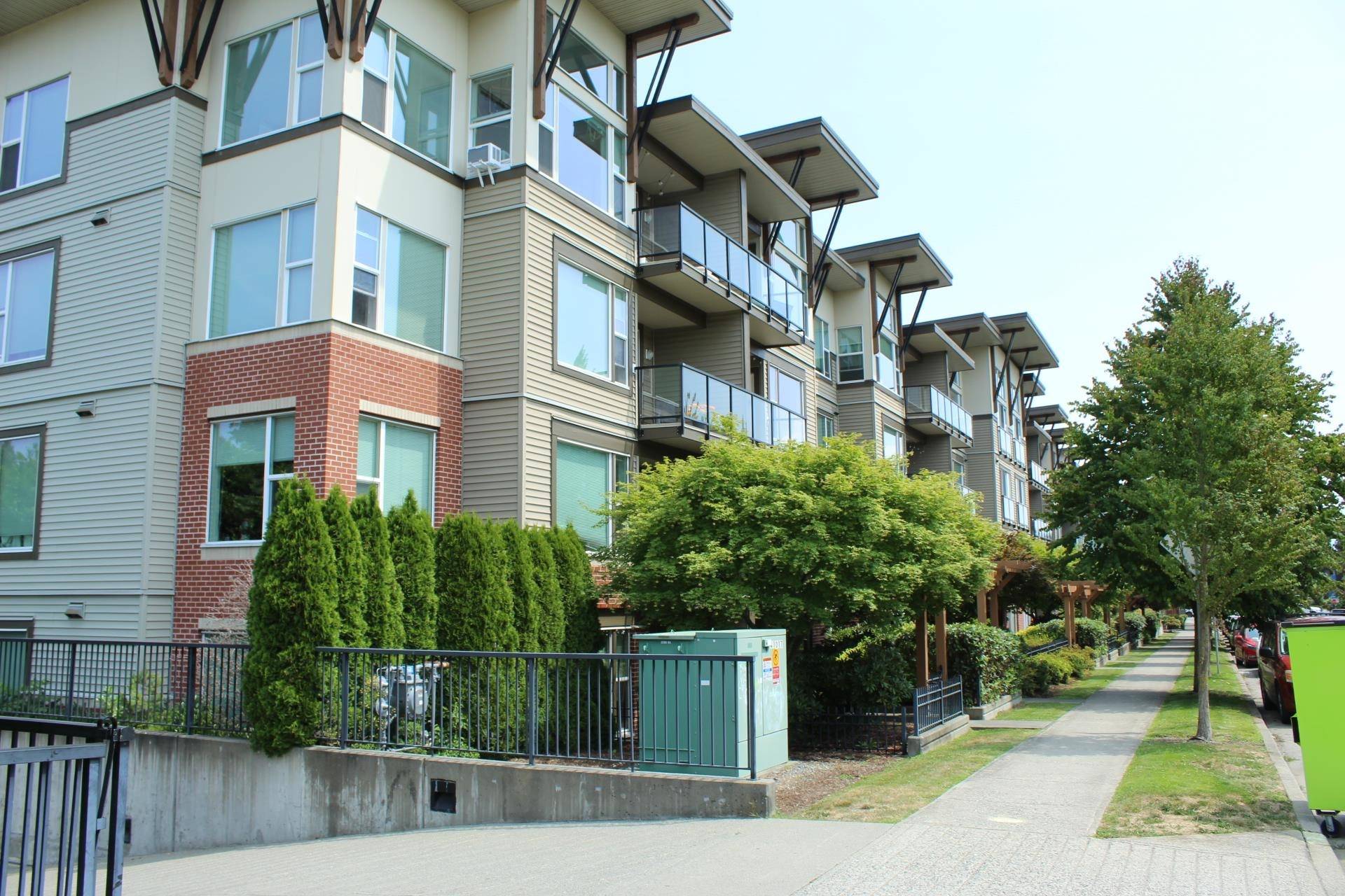 Abbotsford, BC V2S 0C6,33539 Holland AVE #416