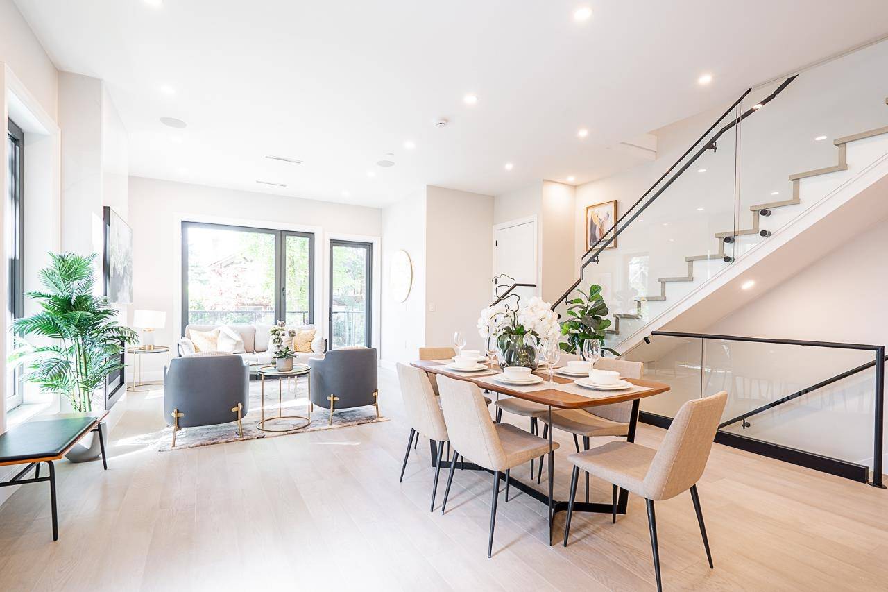 Vancouver, BC V6L 2Y9,4010 Blenheim Street