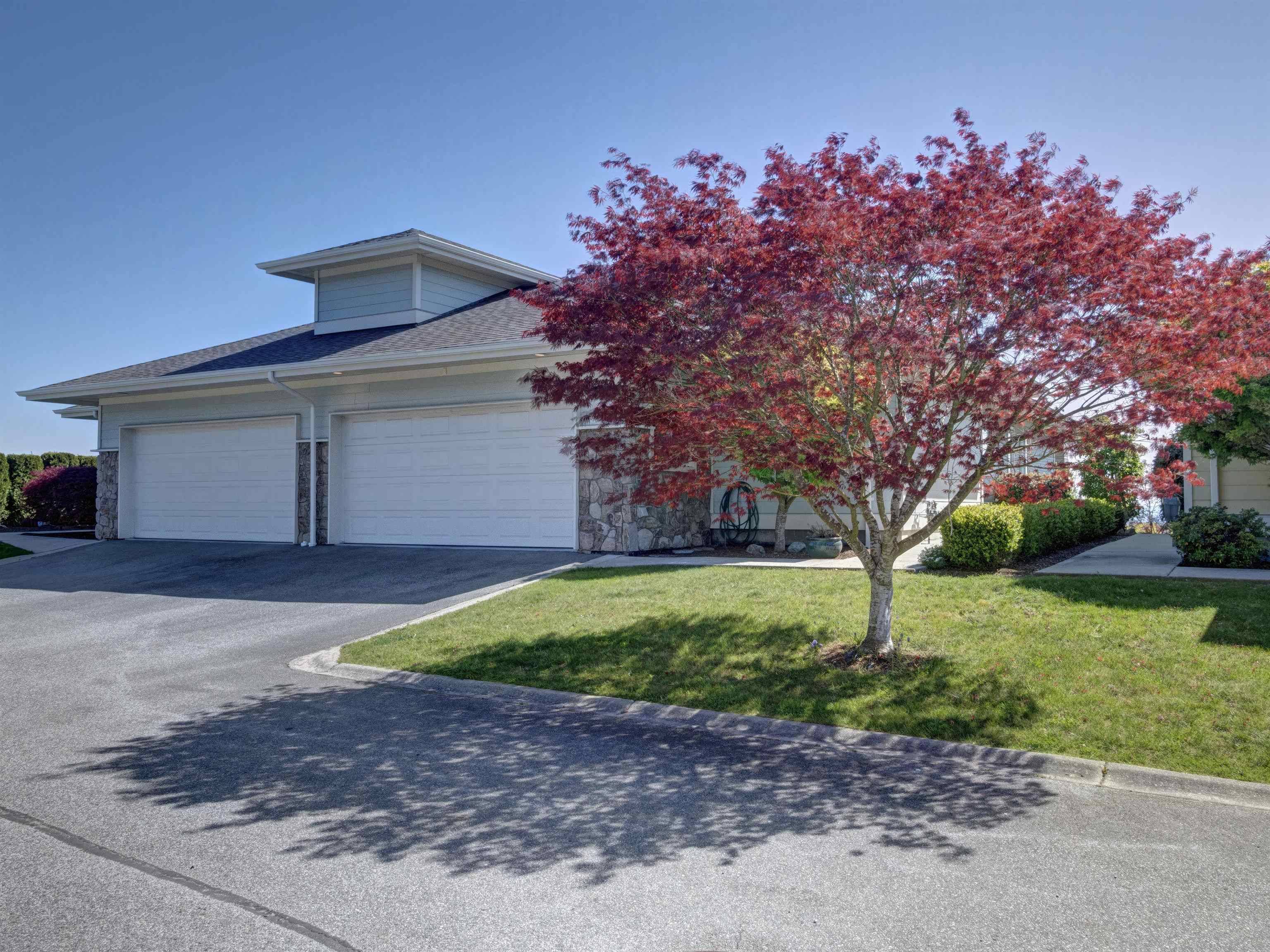 Sechelt, BC V7Z 0K7,5520 Mccourt RD #7