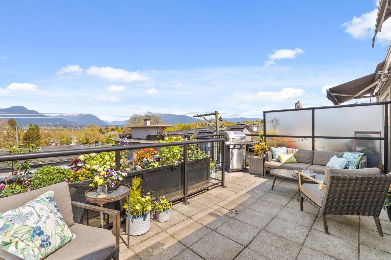 Vancouver, BC V5L 1V3,2265 E Hastings ST #PH2