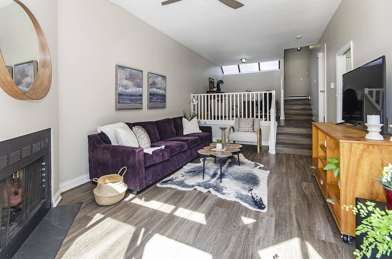 Vancouver, BC V5S 4G5,3472 Weymoor PL