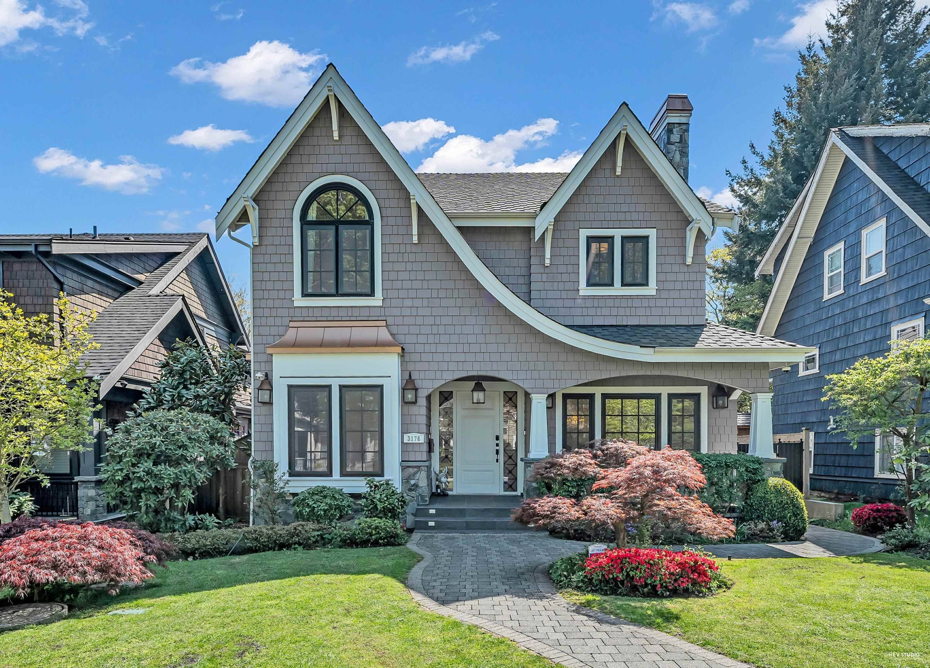 Vancouver, BC V6N 2M8,3176 W 35th AVE