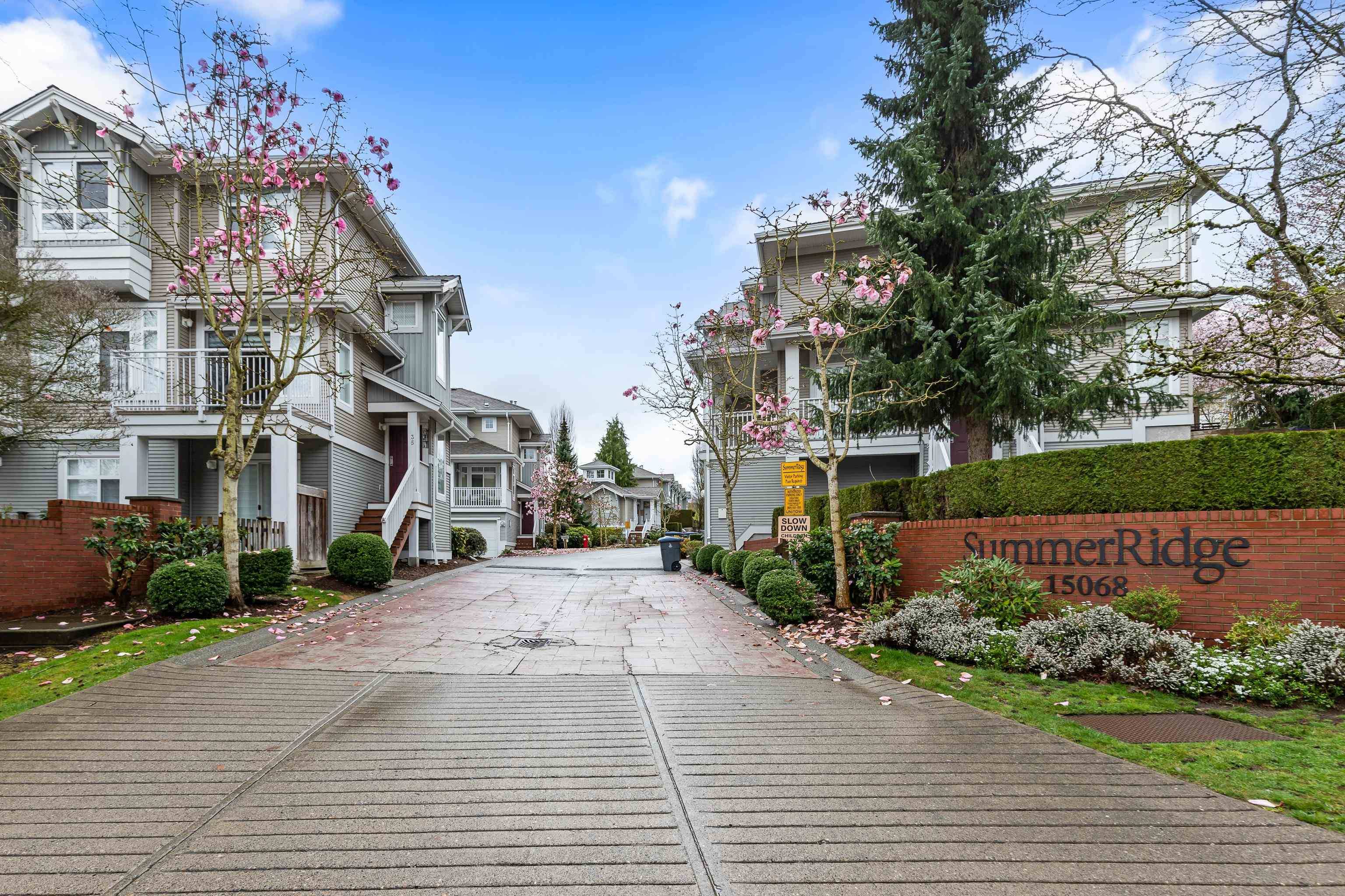 Surrey, BC V3S 9J9,15068 58 AVE #27