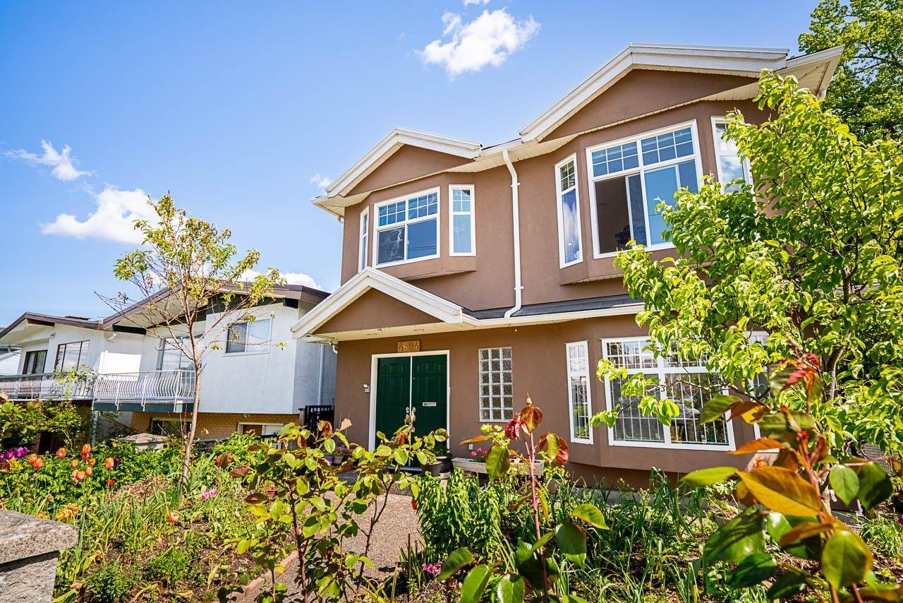 Vancouver, BC V5R 4C3,4694 Mchardy ST