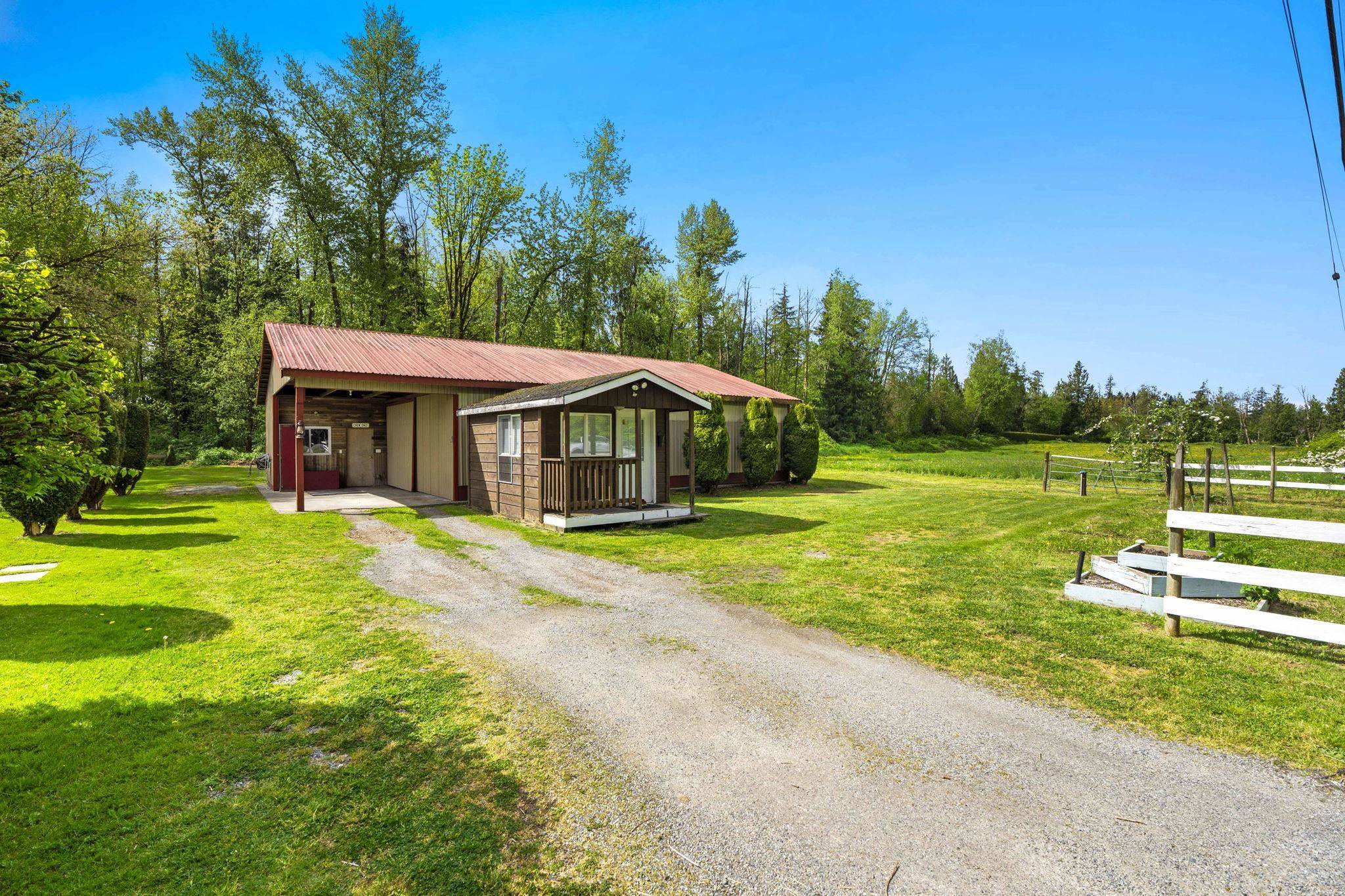 Langley, BC V4W 1W9,24960 Robertson CRES