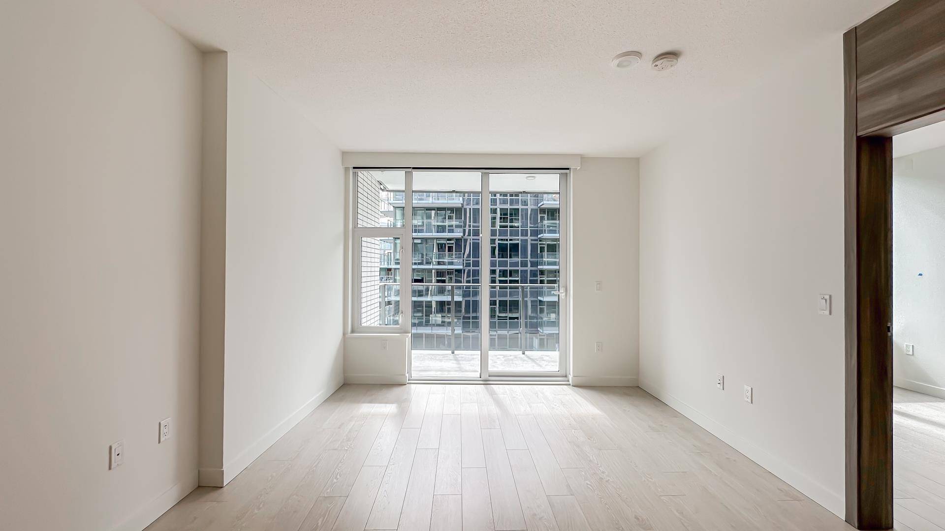 Richmond, BC V6X 0W9,8671 Hazelbridge WAY #886