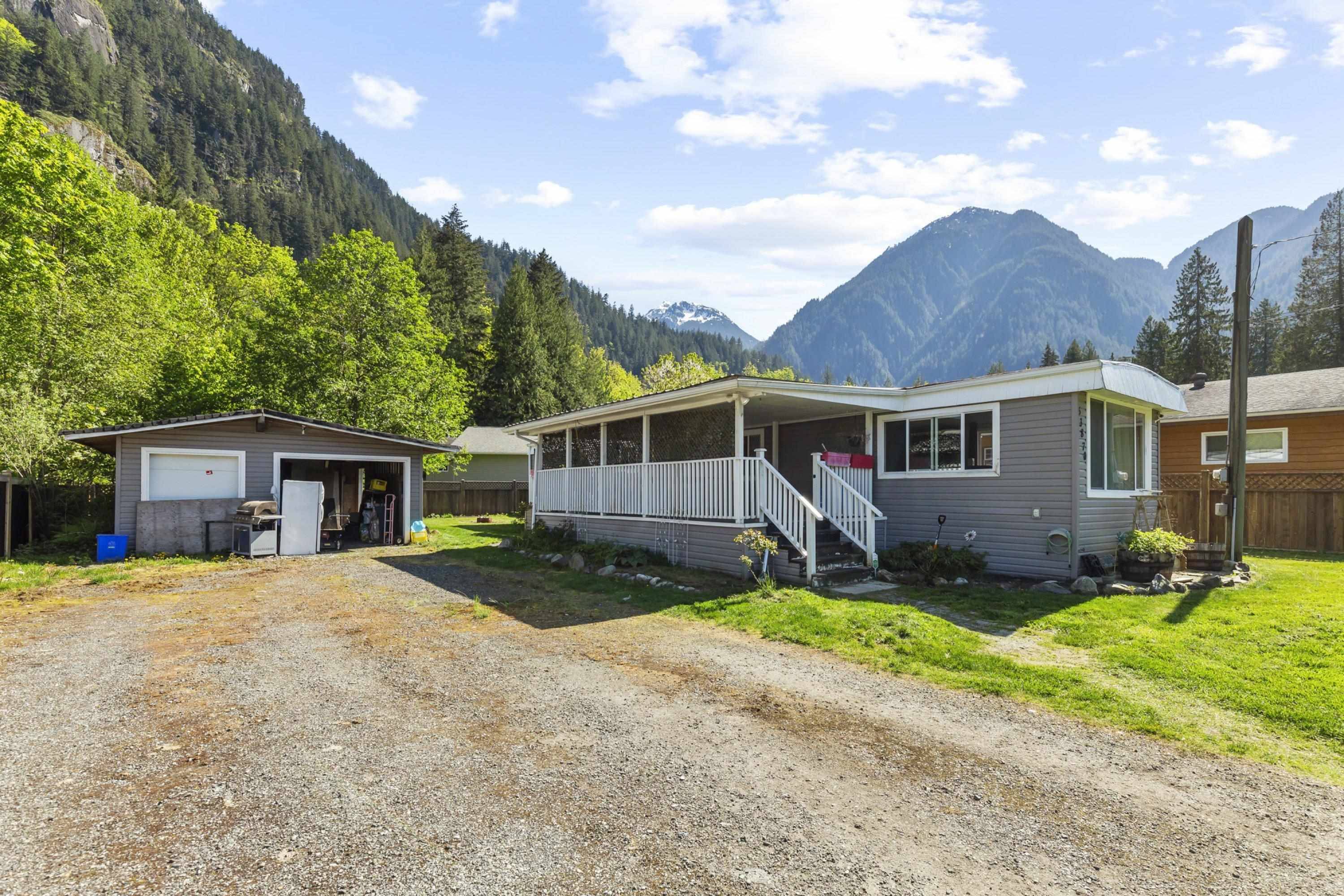 Hope, BC V0X 1L2,63870 Old Yale RD #1