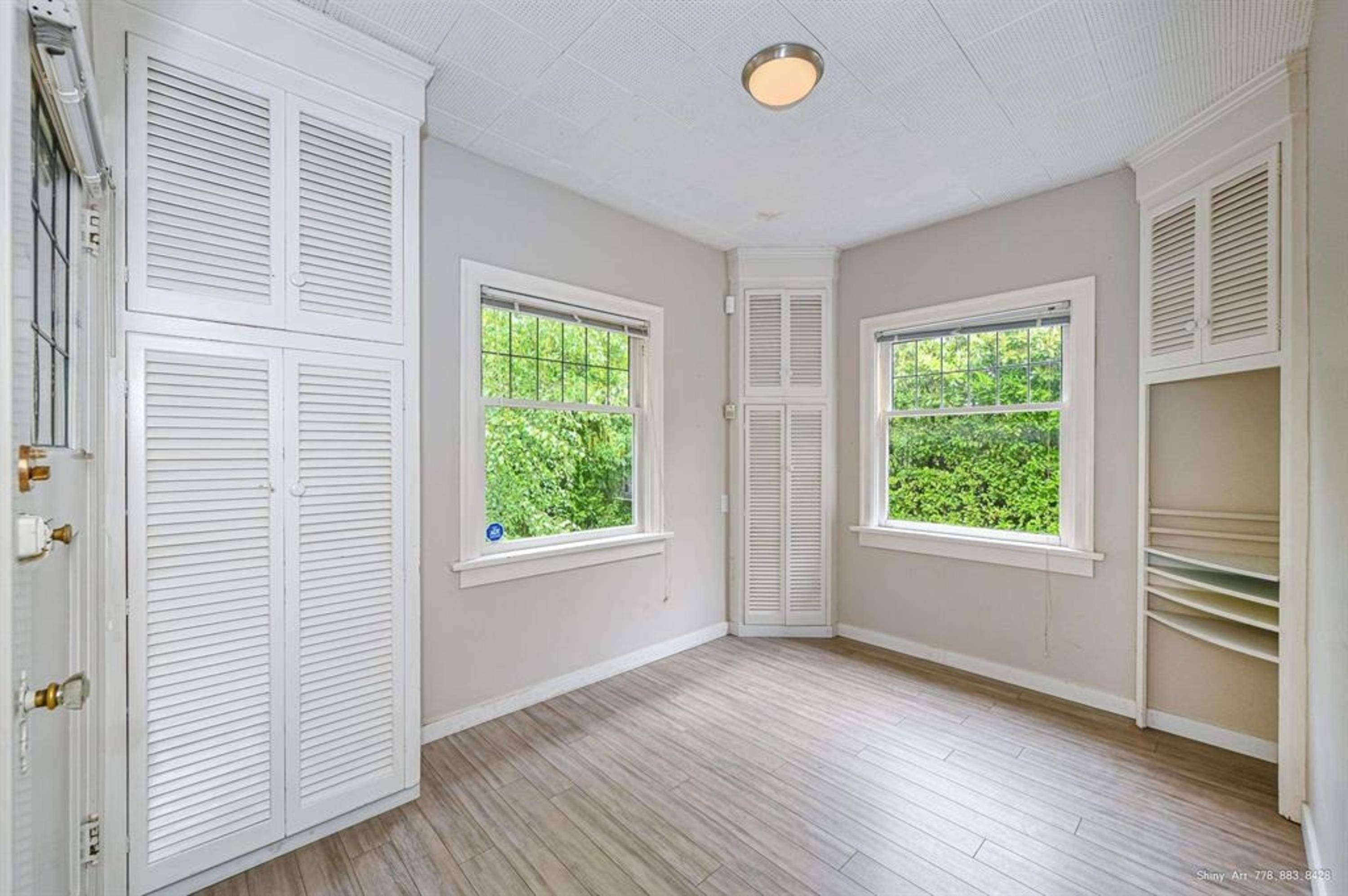 Vancouver, BC V6H 2J4,1383 W 32 AVE