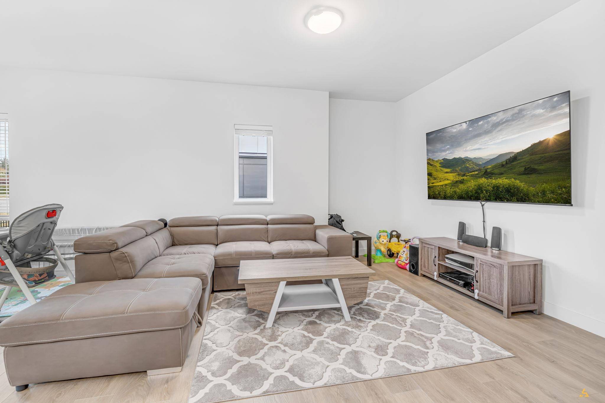 Abbotsford, BC V2S 8B2,1419 Mccallum RD #47