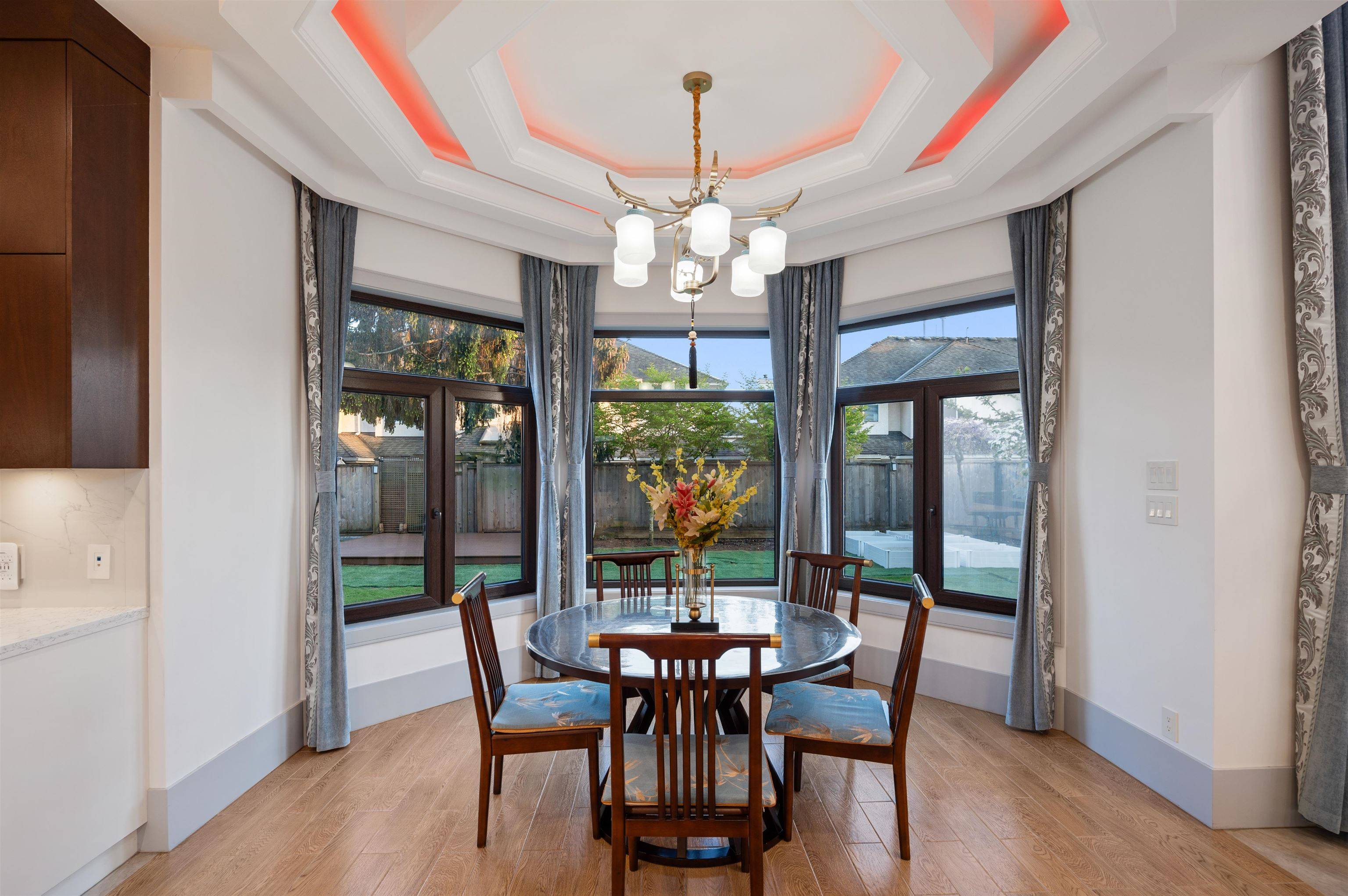 Richmond, BC V7C 1K3,5820 Francis RD