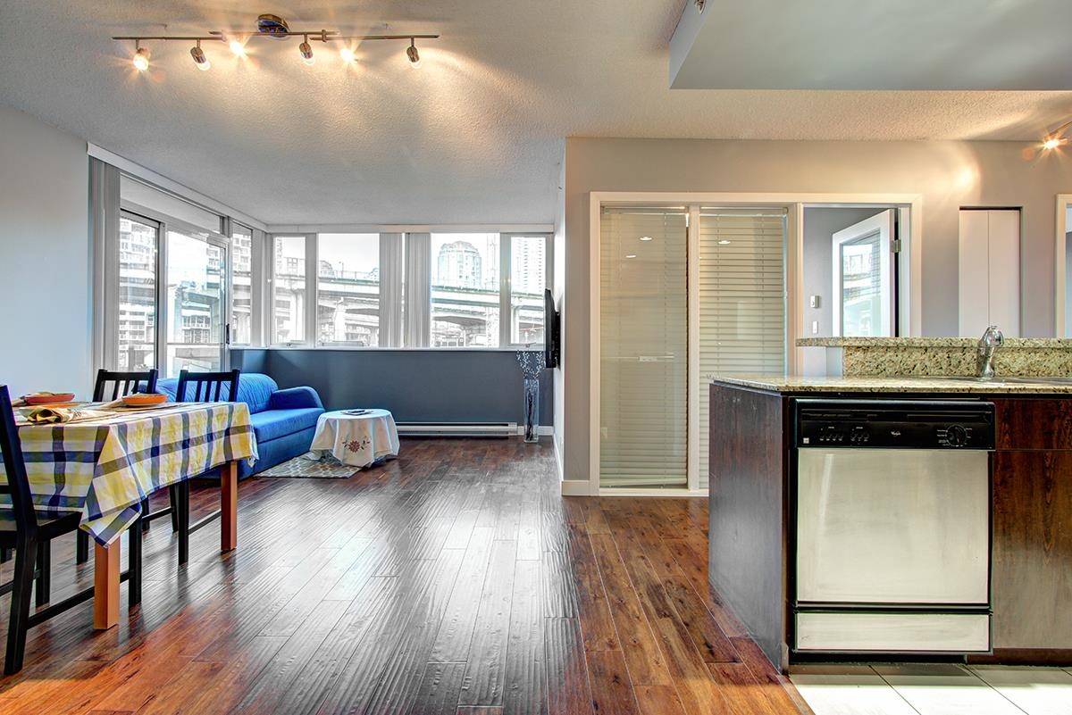 Vancouver, BC V6Z 3E6,583 Beach CRES #301