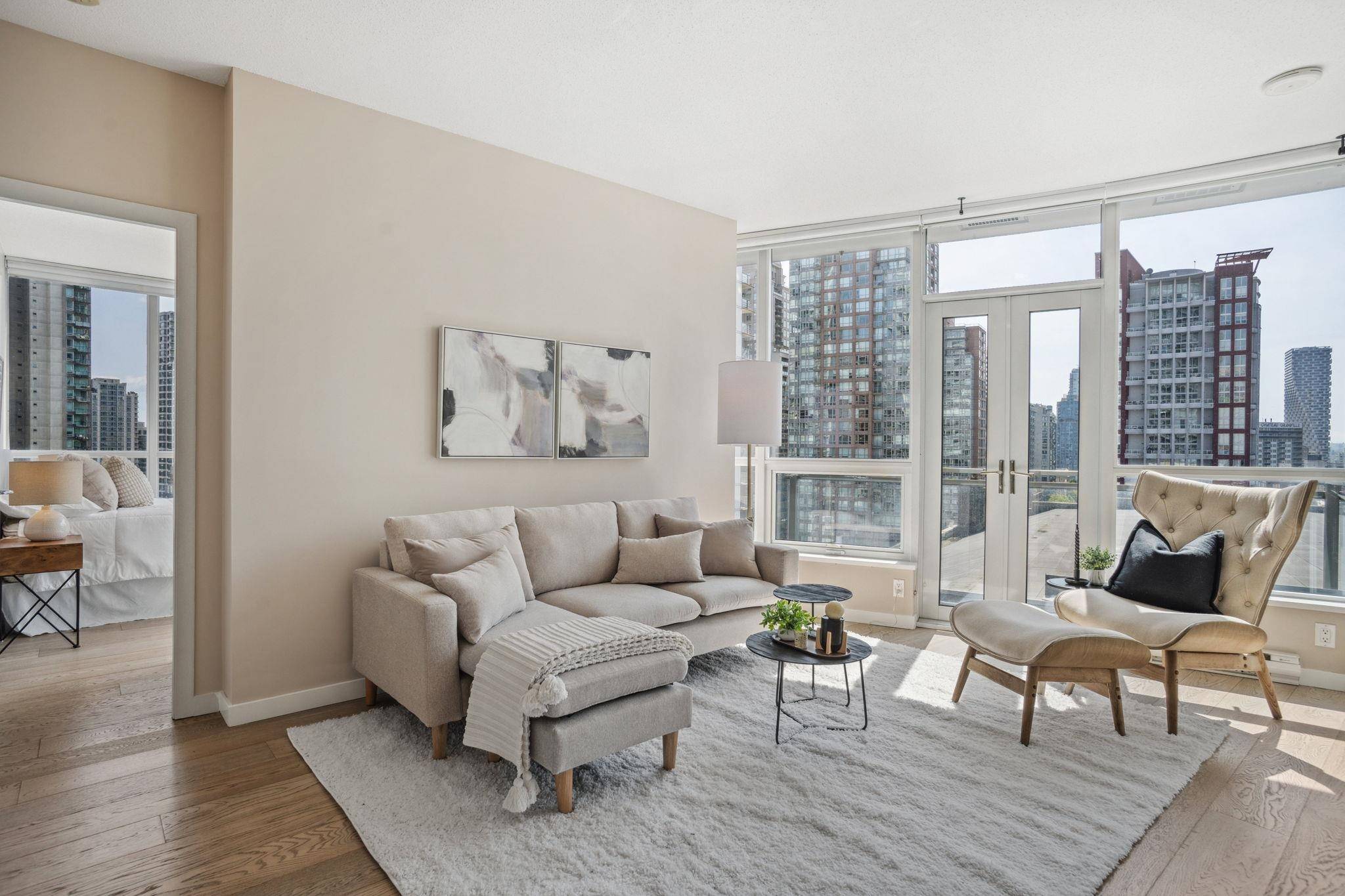 Vancouver, BC V6B 0G4,833 Seymour ST #803