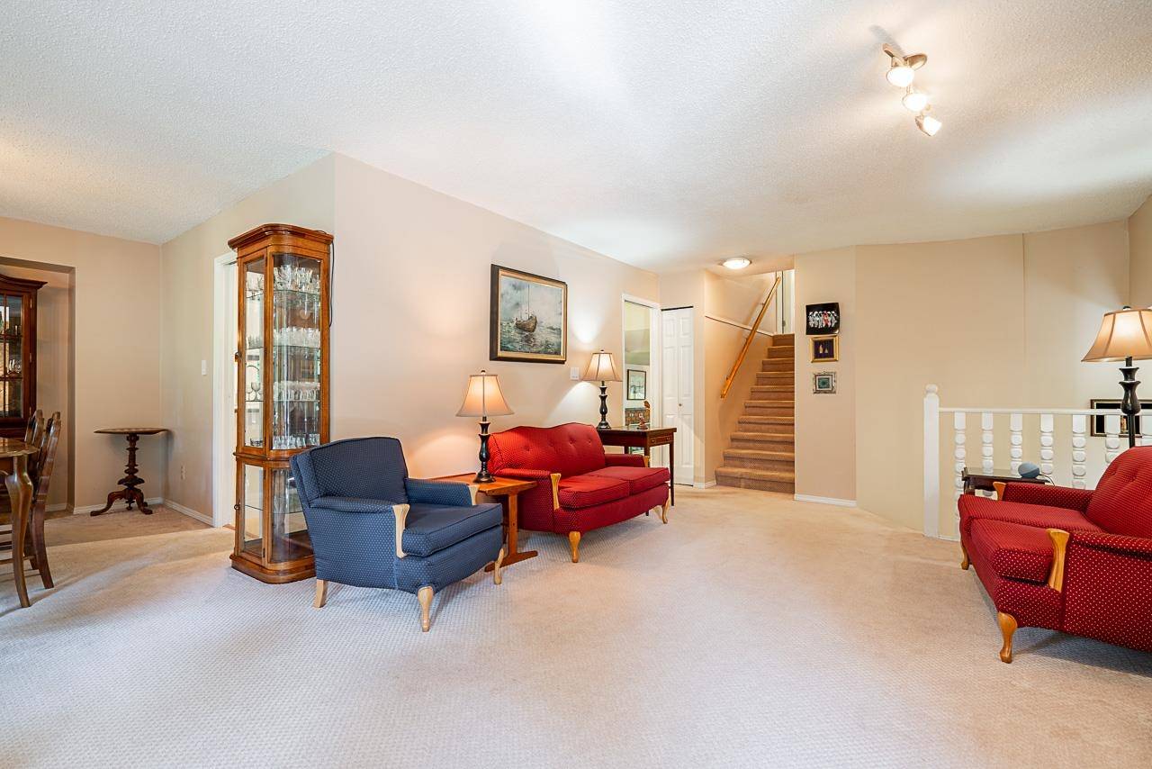 Surrey, BC V3Z 9V7,2088 180 ST