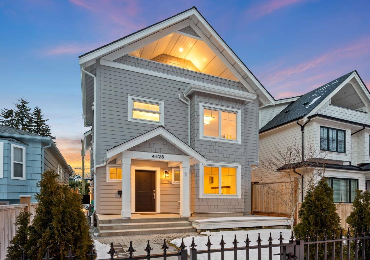 Vancouver, BC V6R 3E7,4423 W 16th AVE #1