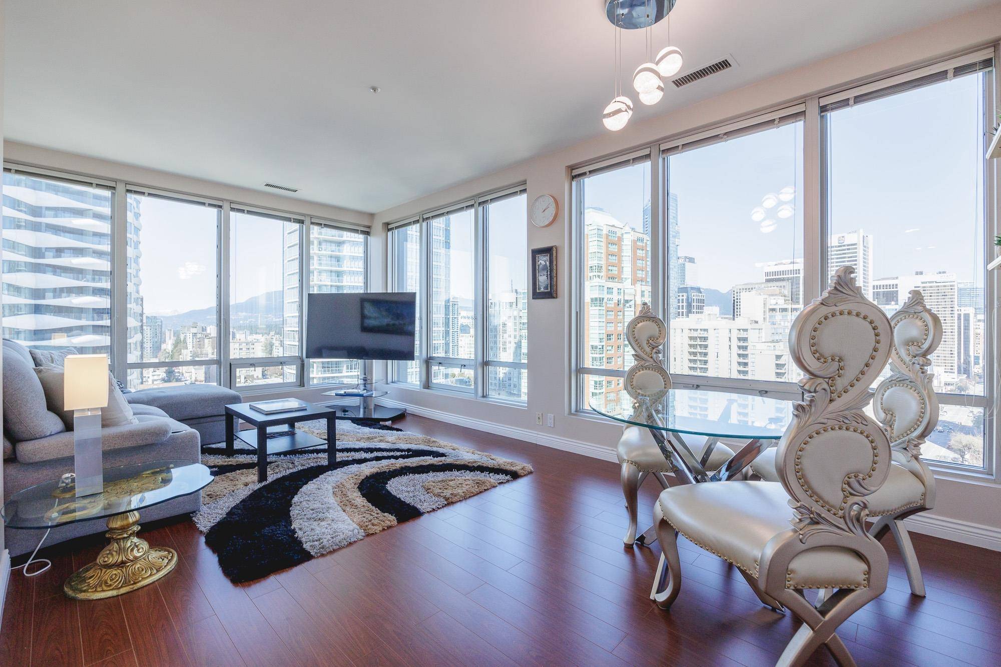 Vancouver, BC V6Z 2S1,989 Nelson ST #1307