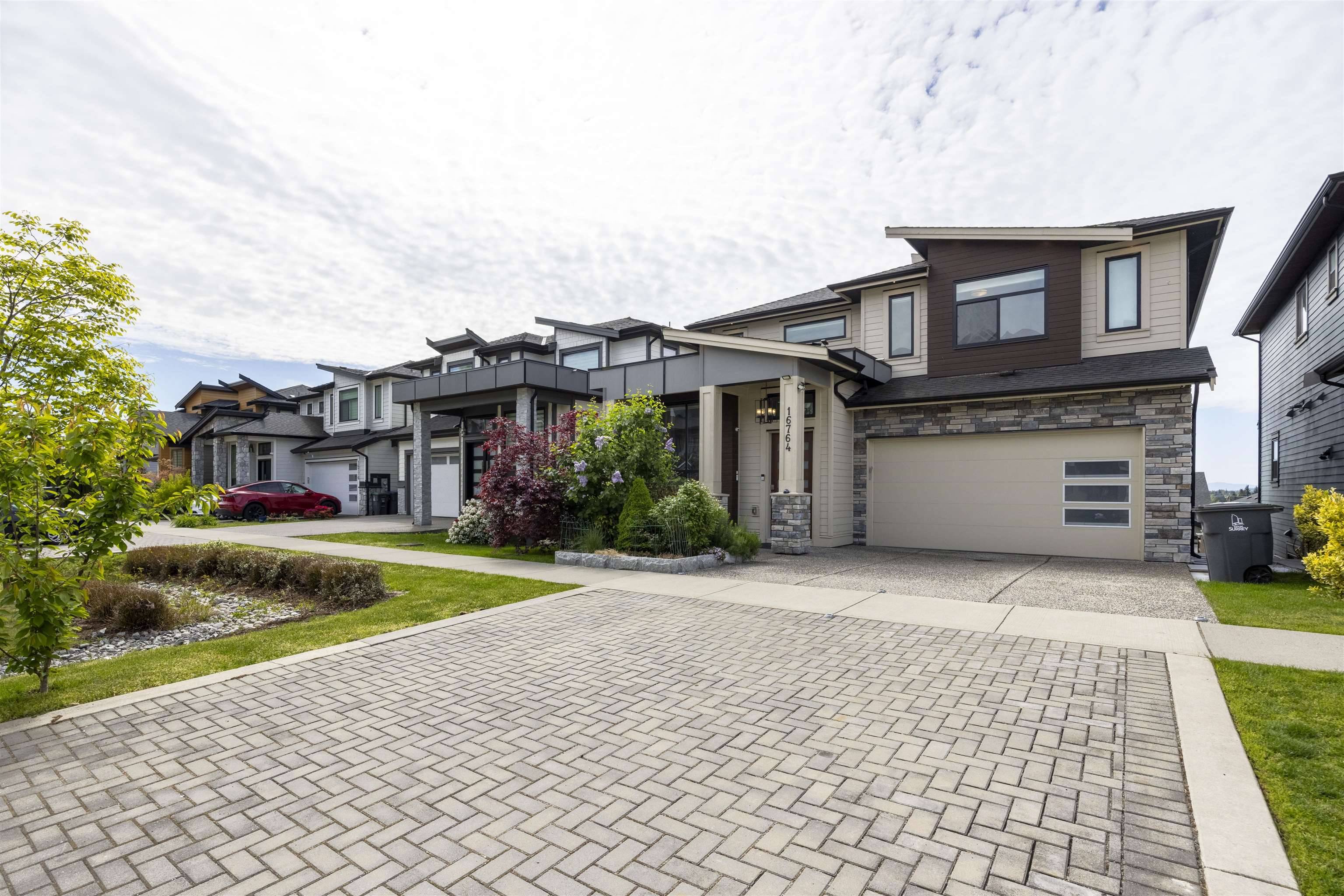 Surrey, BC V3Z 0T3,16764 16a AVE