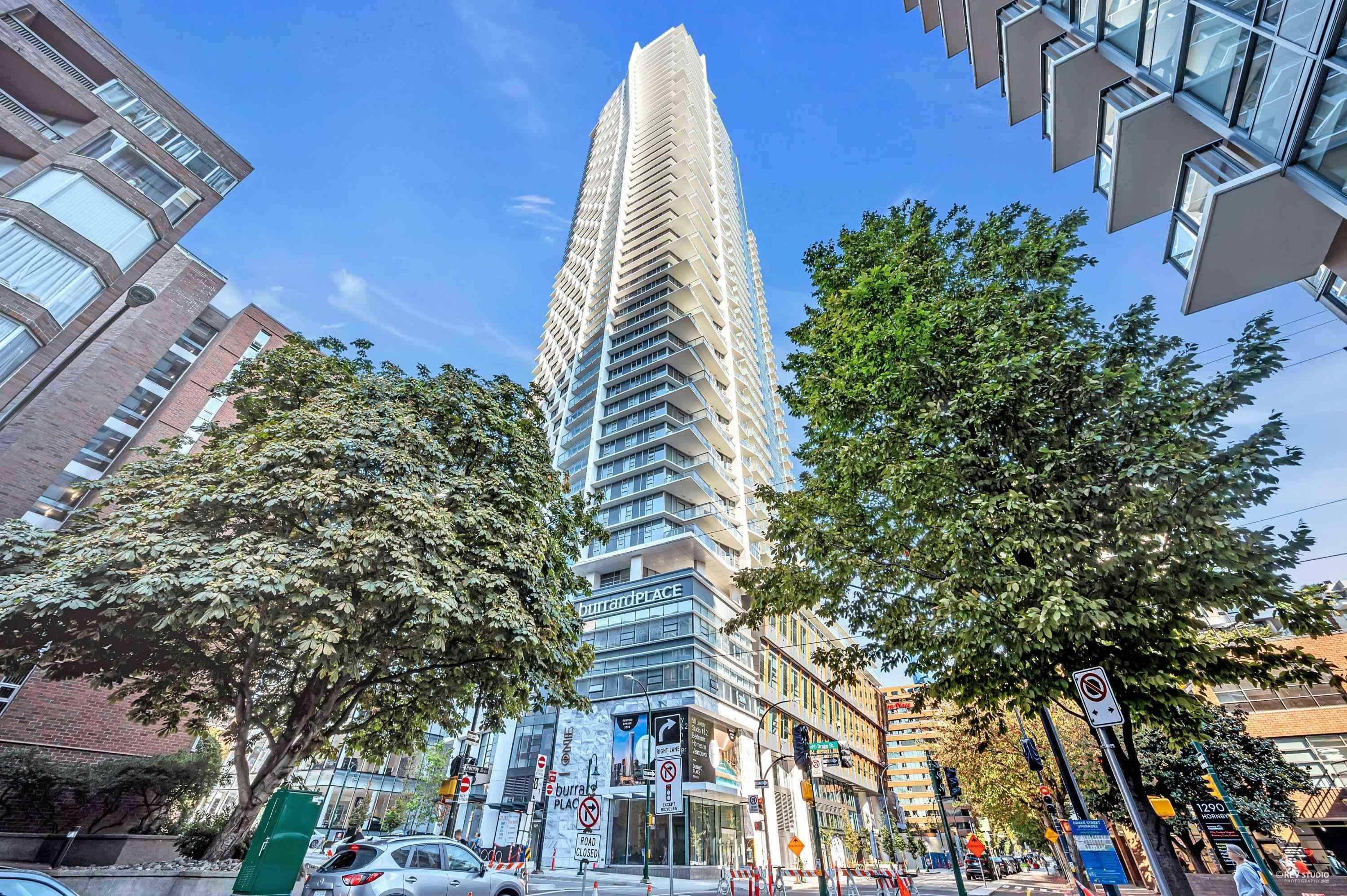 Vancouver, BC V6Z 0G7,1289 Hornby ST #4907