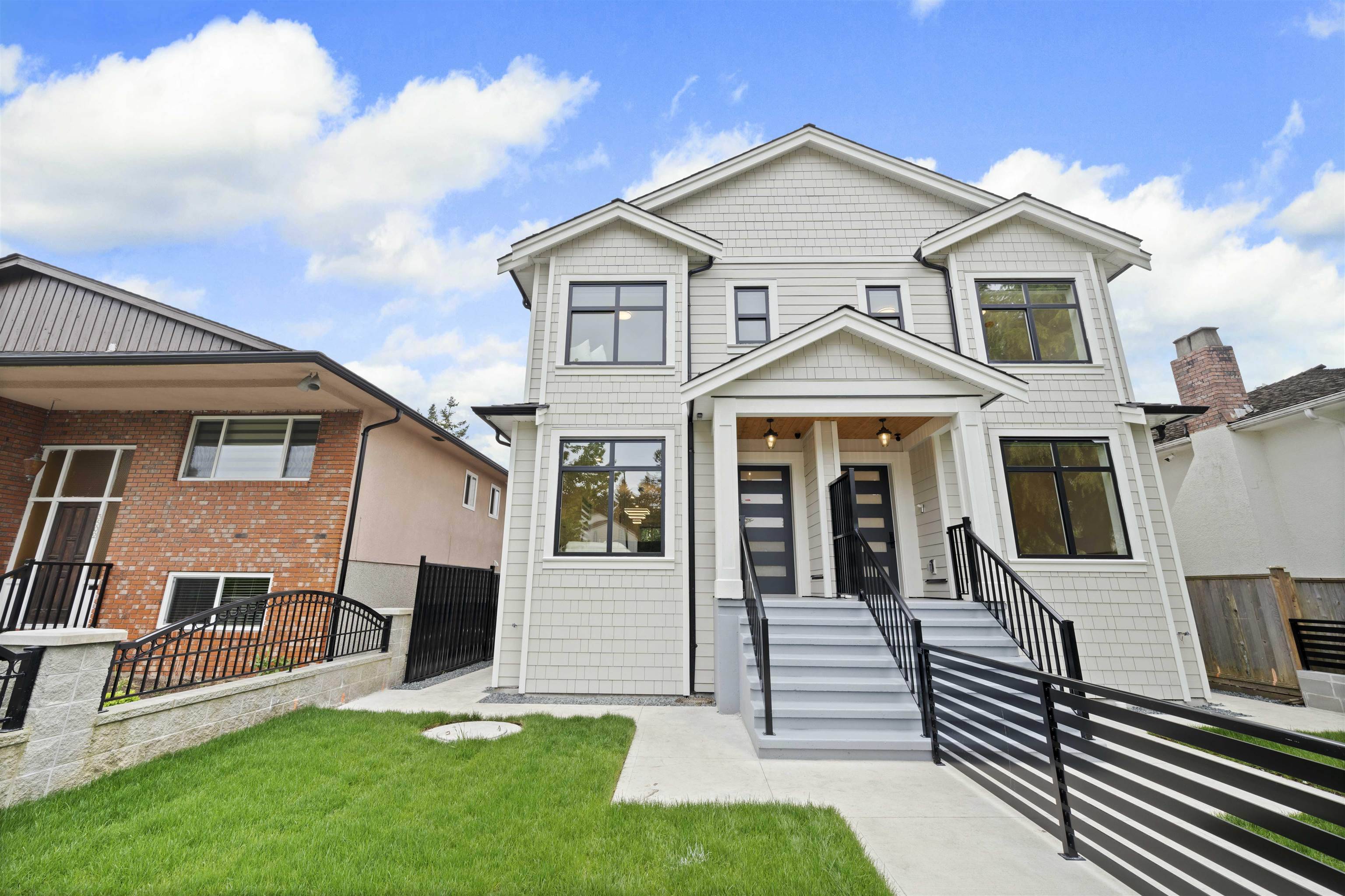 Vancouver, BC V5S 1M2,3498 E 49th AVE