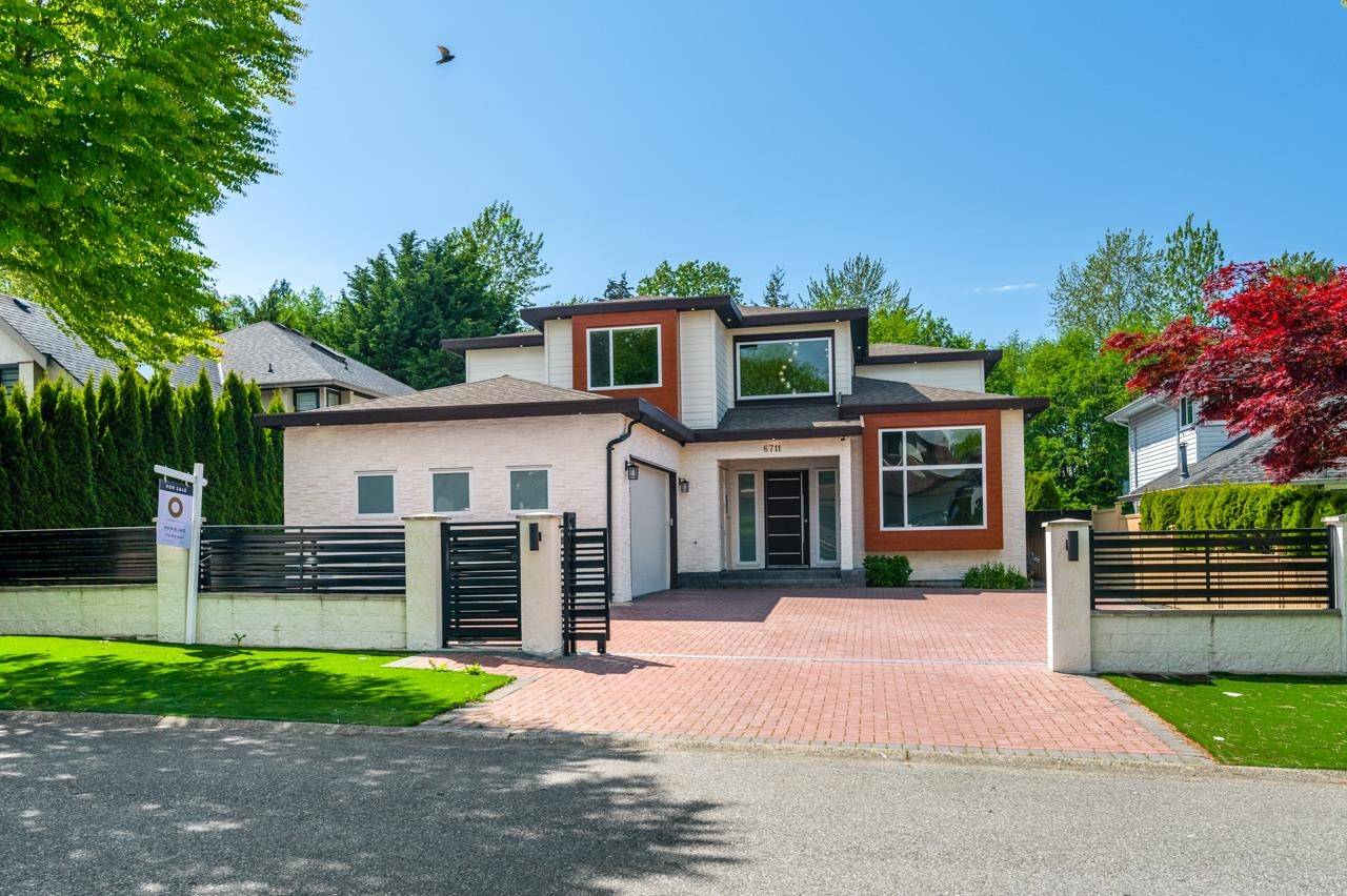 Surrey, BC V3W 0Z1,6711 123a ST