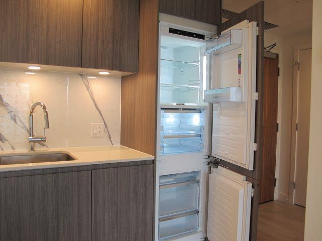 Burnaby, BC V5H 0K4,6463 Silver AVE #2210