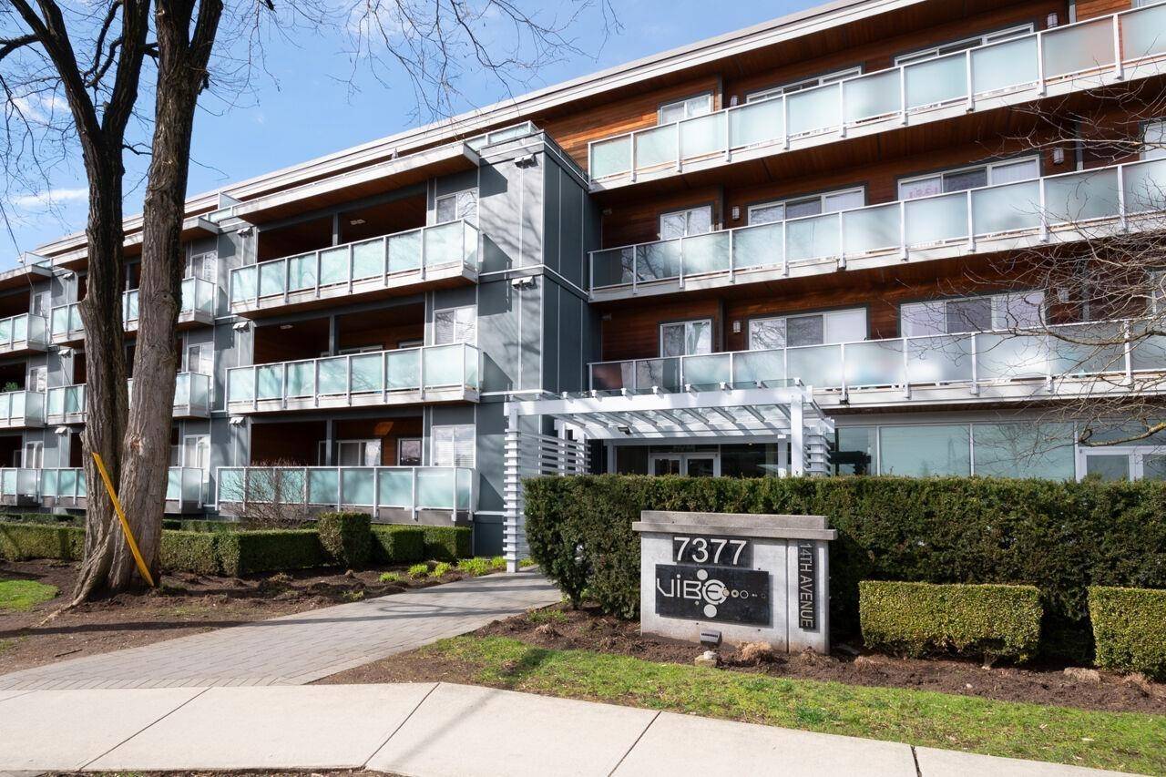 Burnaby, BC V3N 1Z7,7377 14th AVE #302