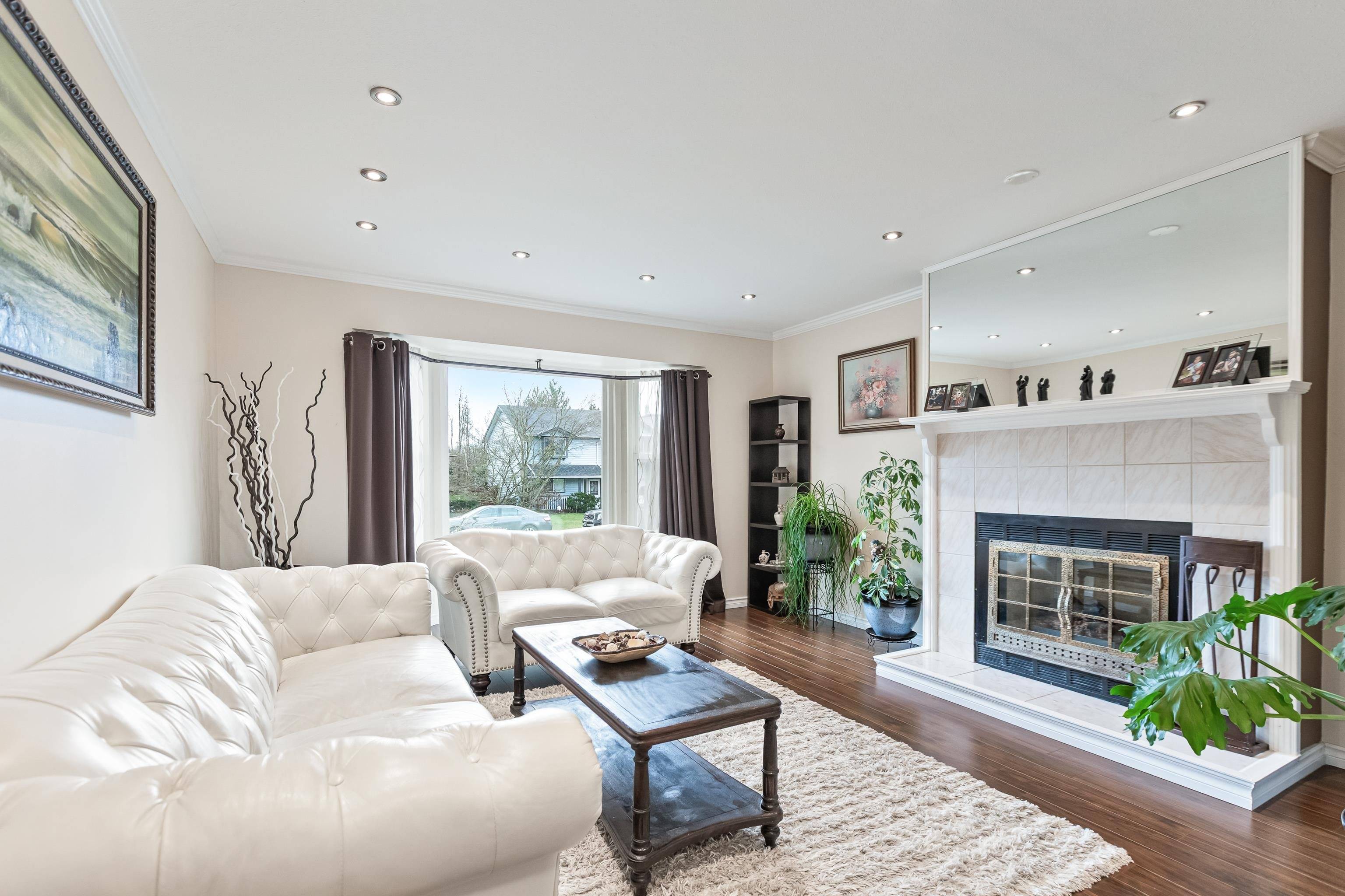 Pitt Meadows, BC V3Y 1Y5,19073 117a AVE