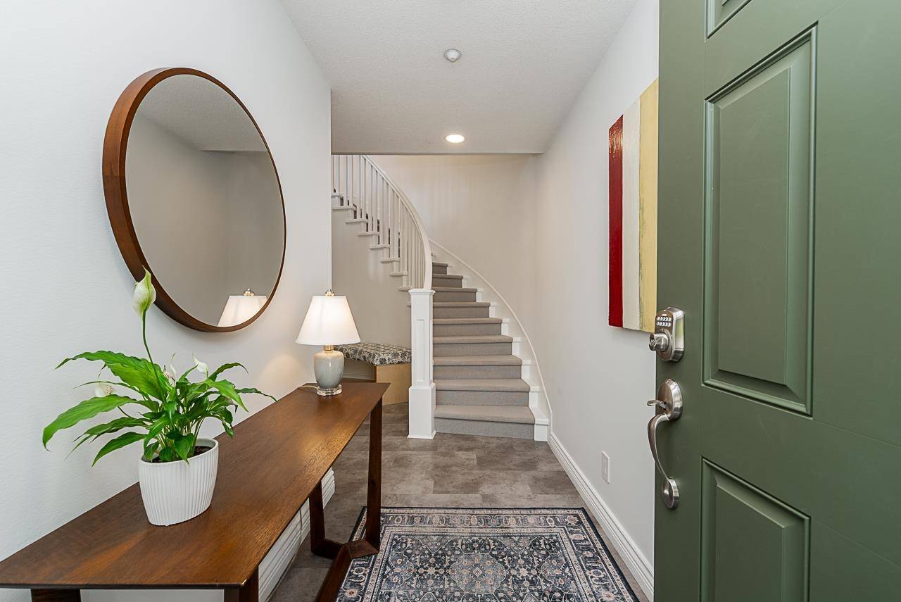 Furry Creek, BC V8B 1A2,54 Beach DR