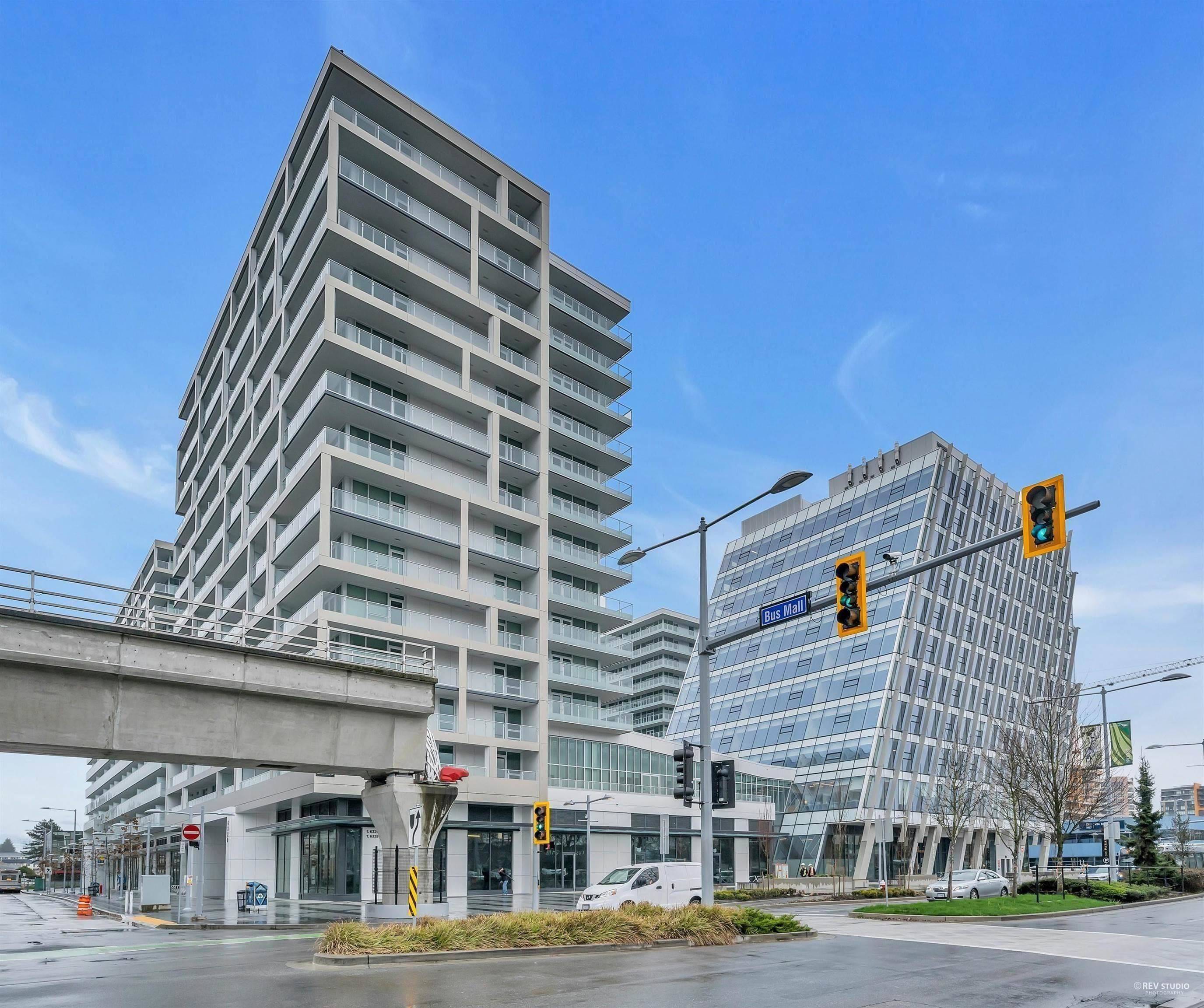 Richmond, BC V6Y 0L5,6320 No. 3 RD #1406