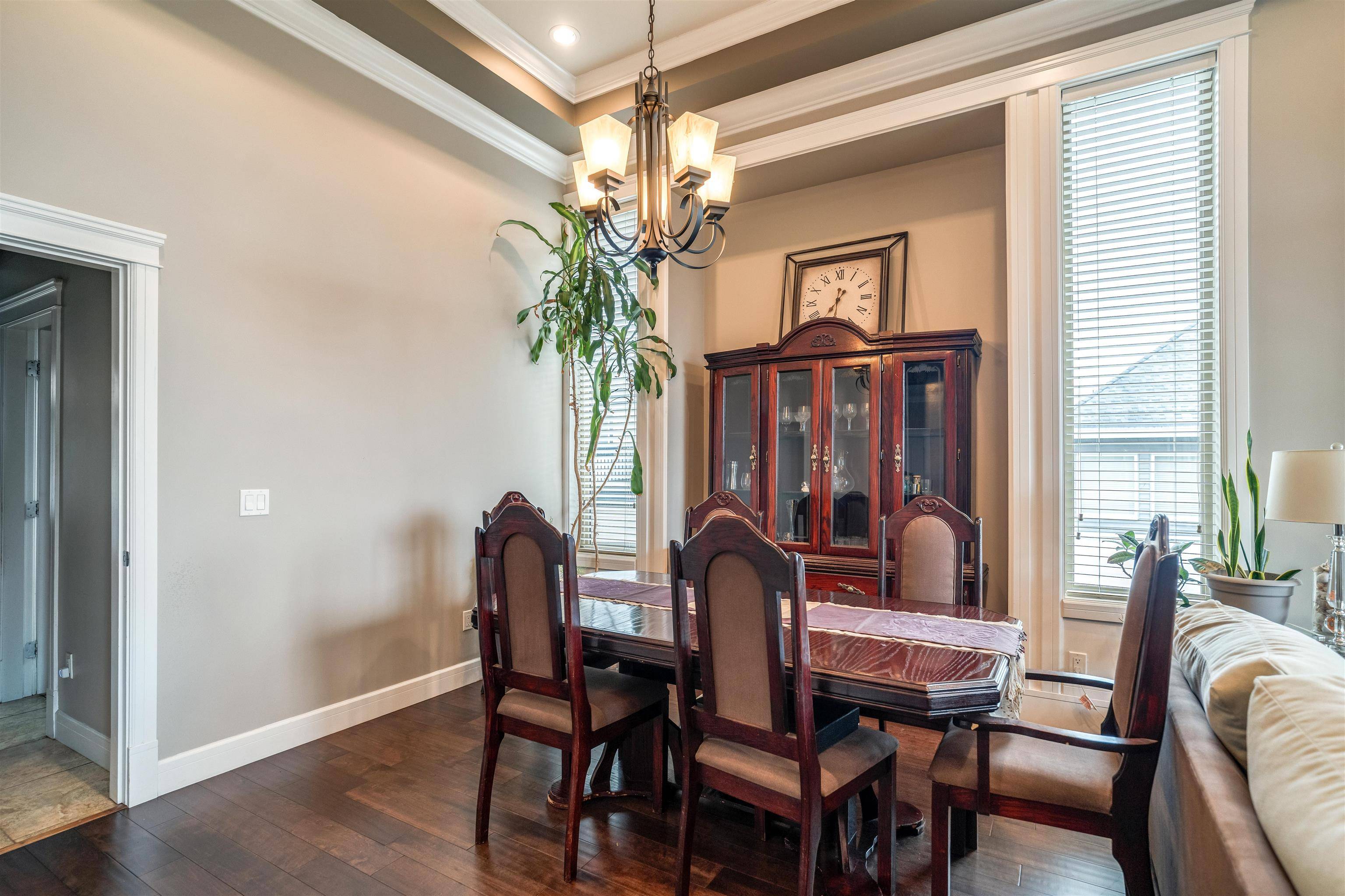 Surrey, BC V3S 6W7,18933 55 AVE