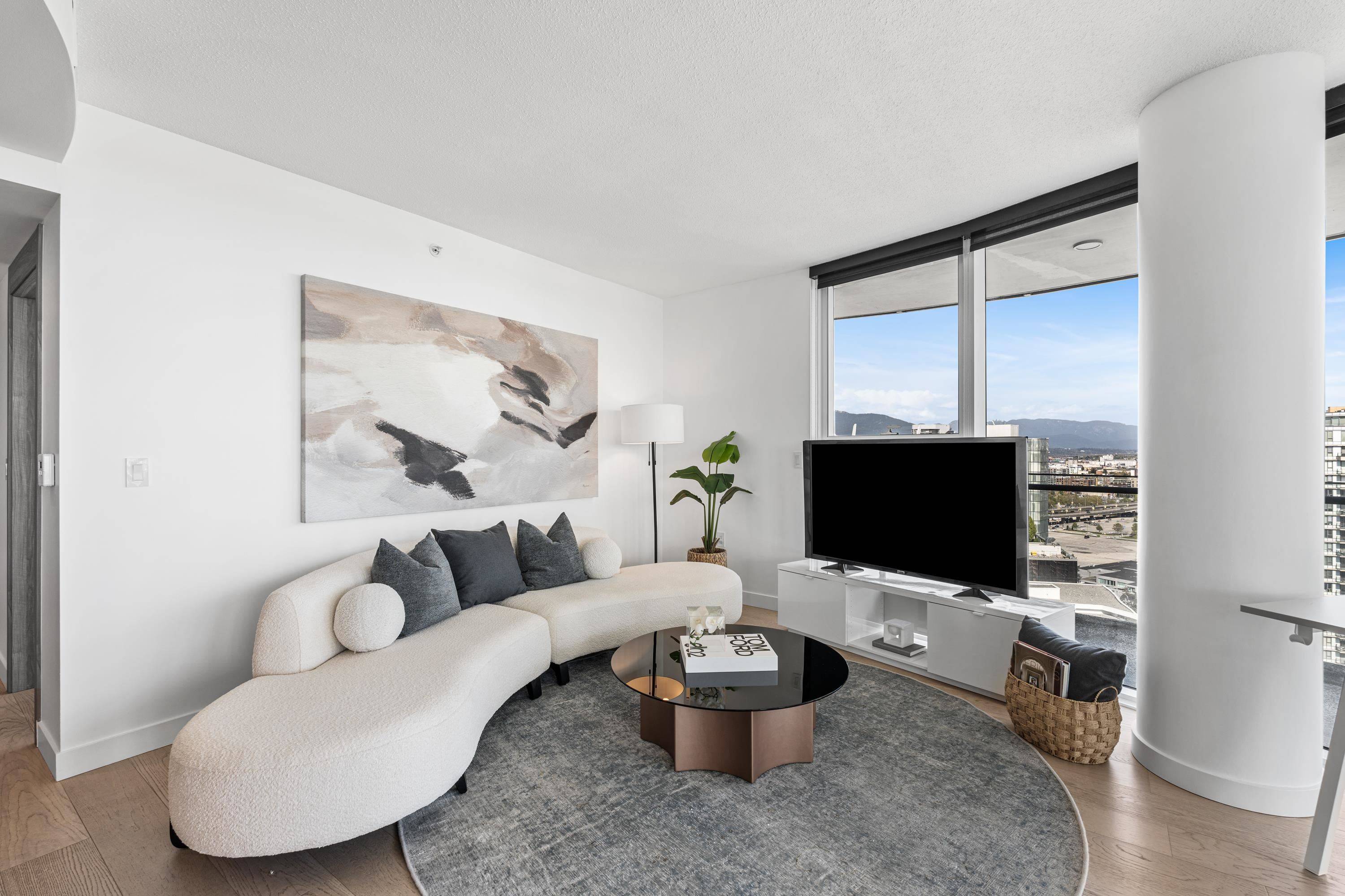 Vancouver, BC V6Z 0E7,89 Nelson ST #2717