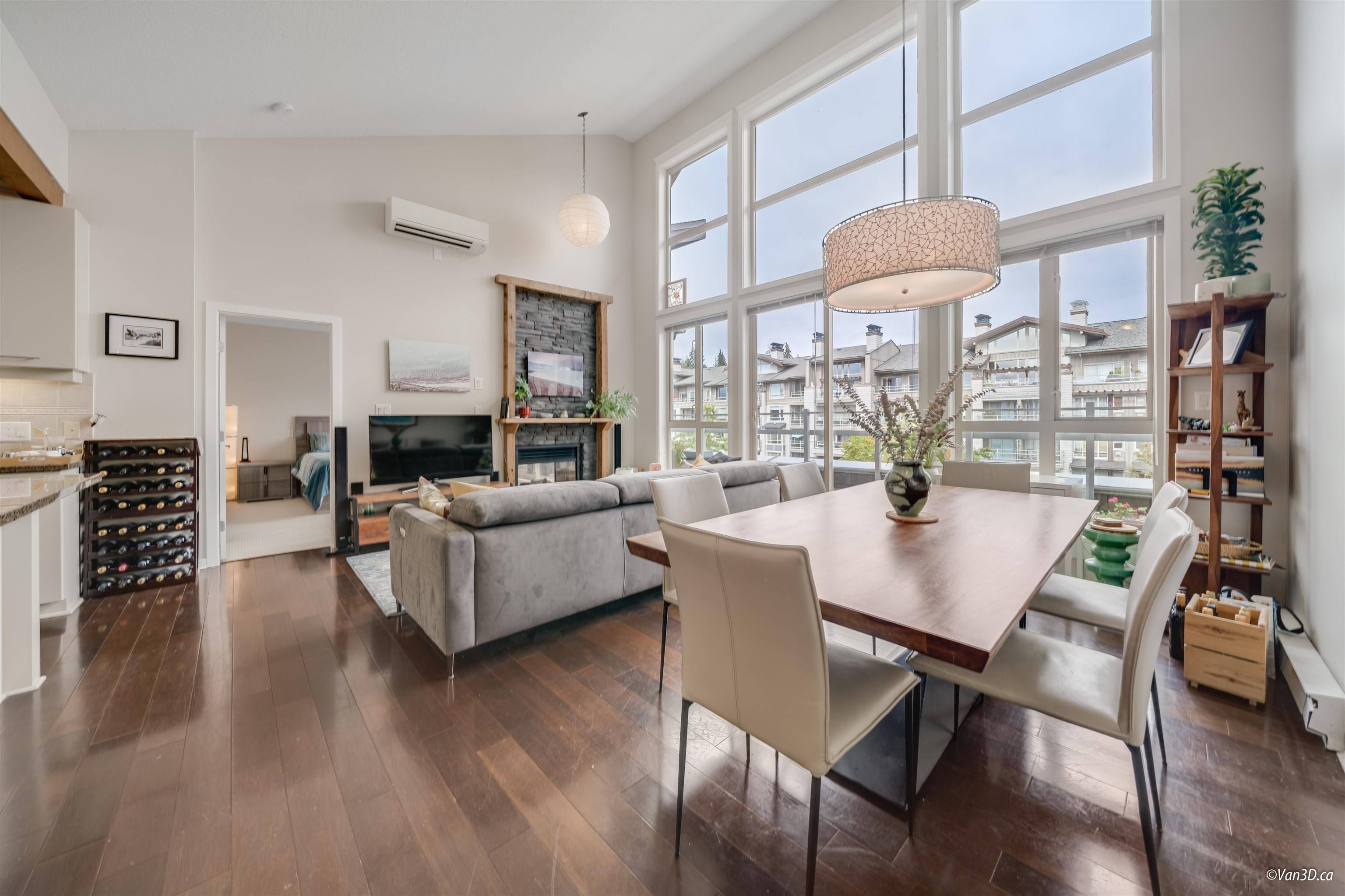 North Vancouver, BC V7G 2T5,530 Raven Woods DR #506