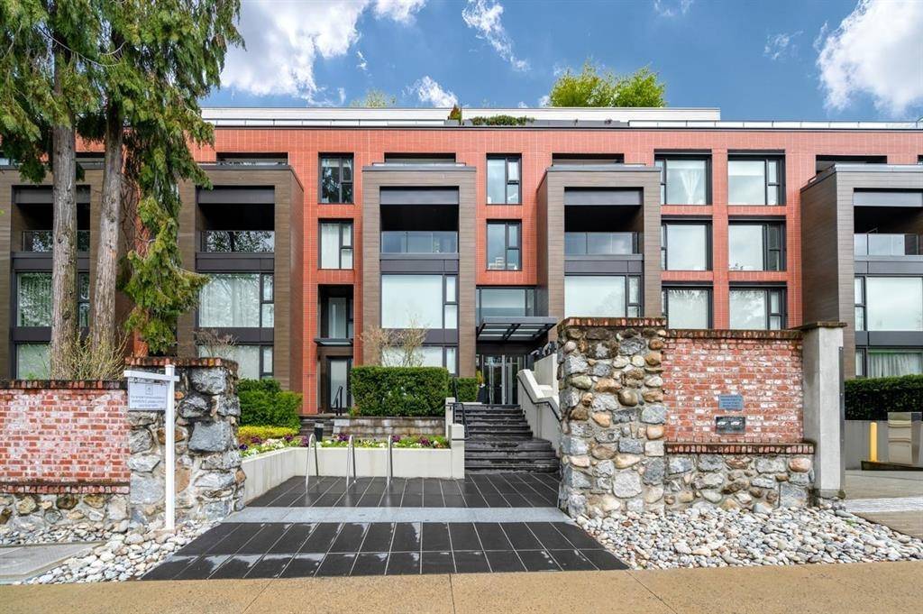 Vancouver, BC V6P 0H7,1571 W 57th AVE #704