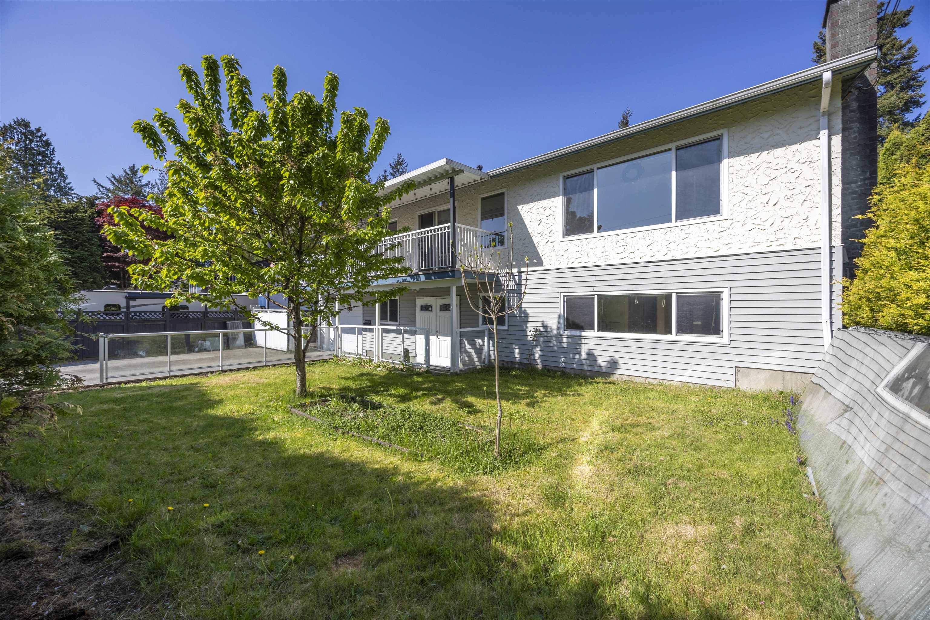 Surrey, BC V3T 3M5,9923 Semiahmoo RD