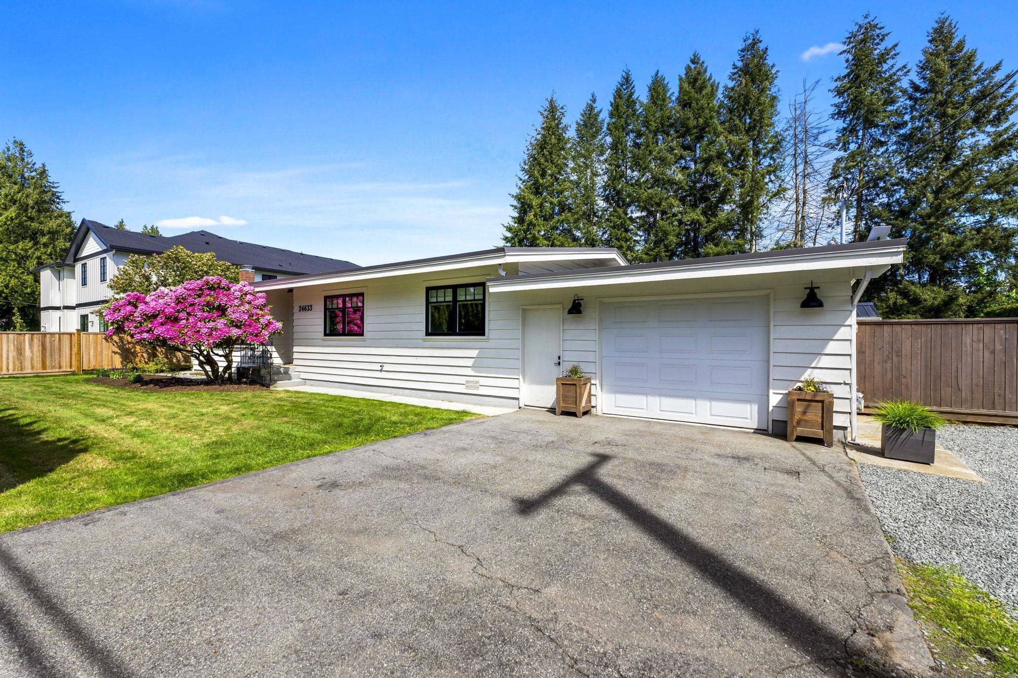 Langley, BC V2Z 1B9,24633 56 AVE