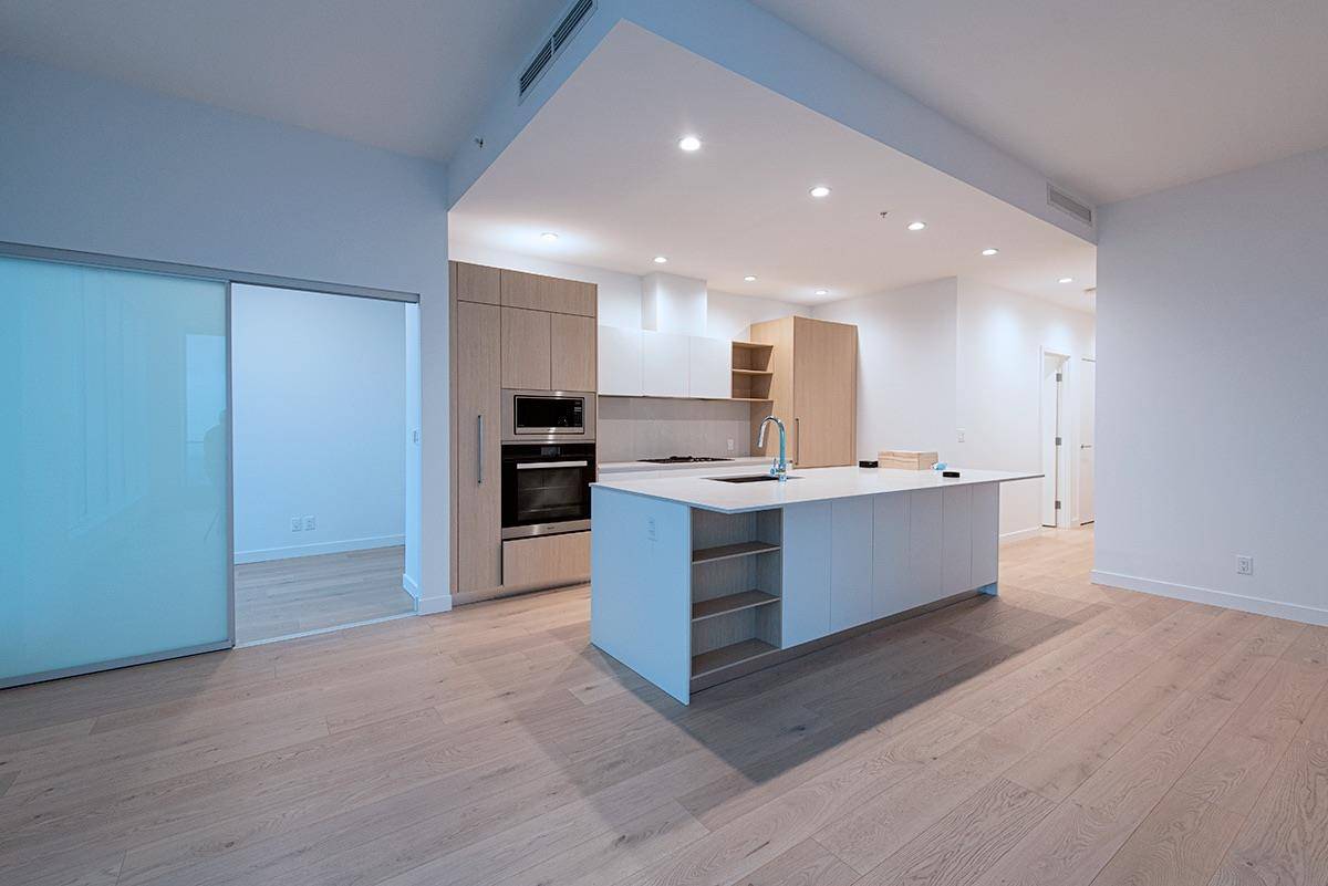 Burnaby, BC V5H 0K2,6000 Mckay AVE #5004