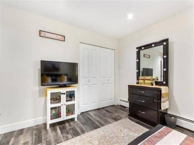 Surrey, BC V3W 6G5,7493 140 ST #263