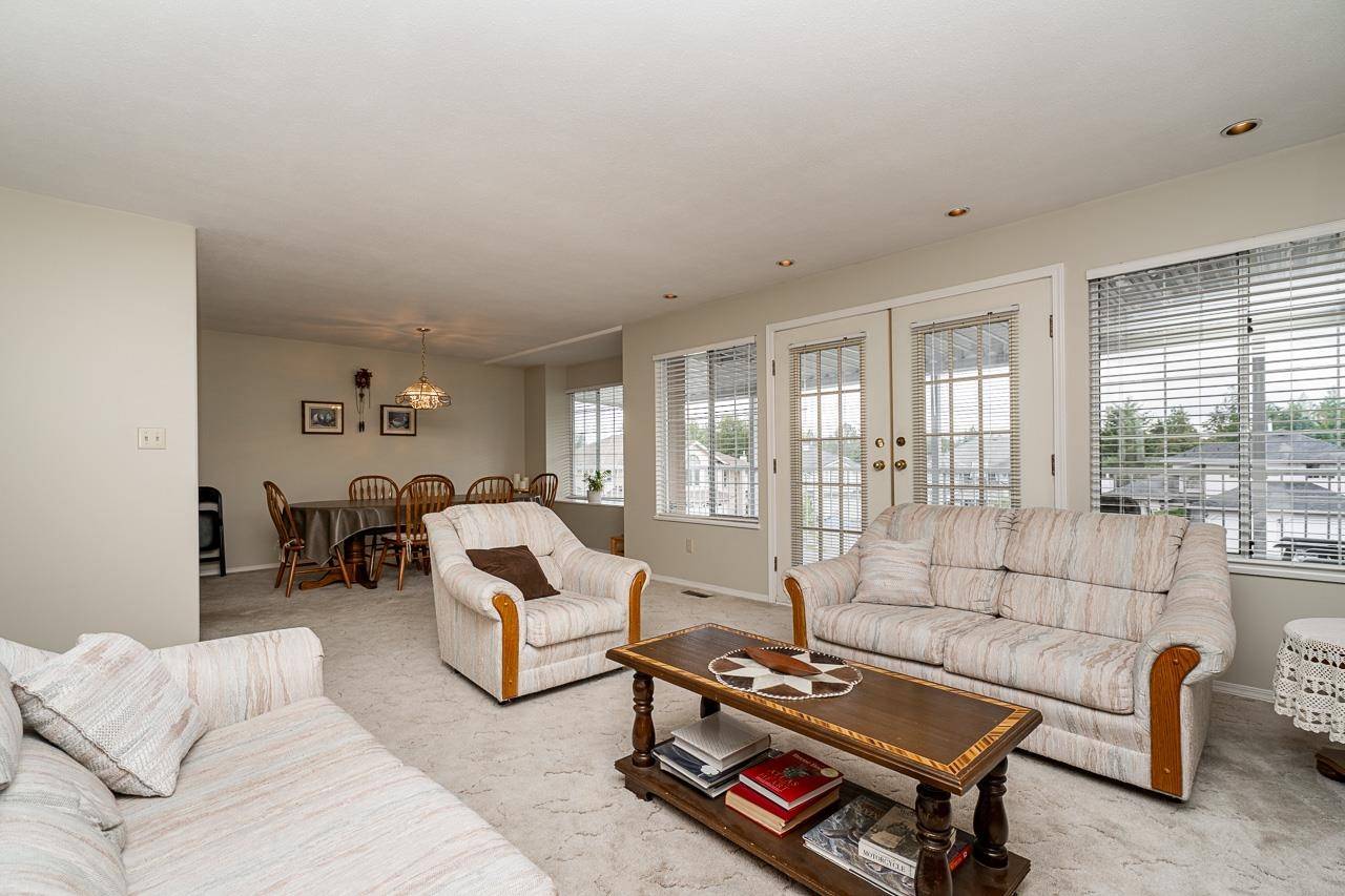 Surrey, BC V4N 2K8,9951 159a ST