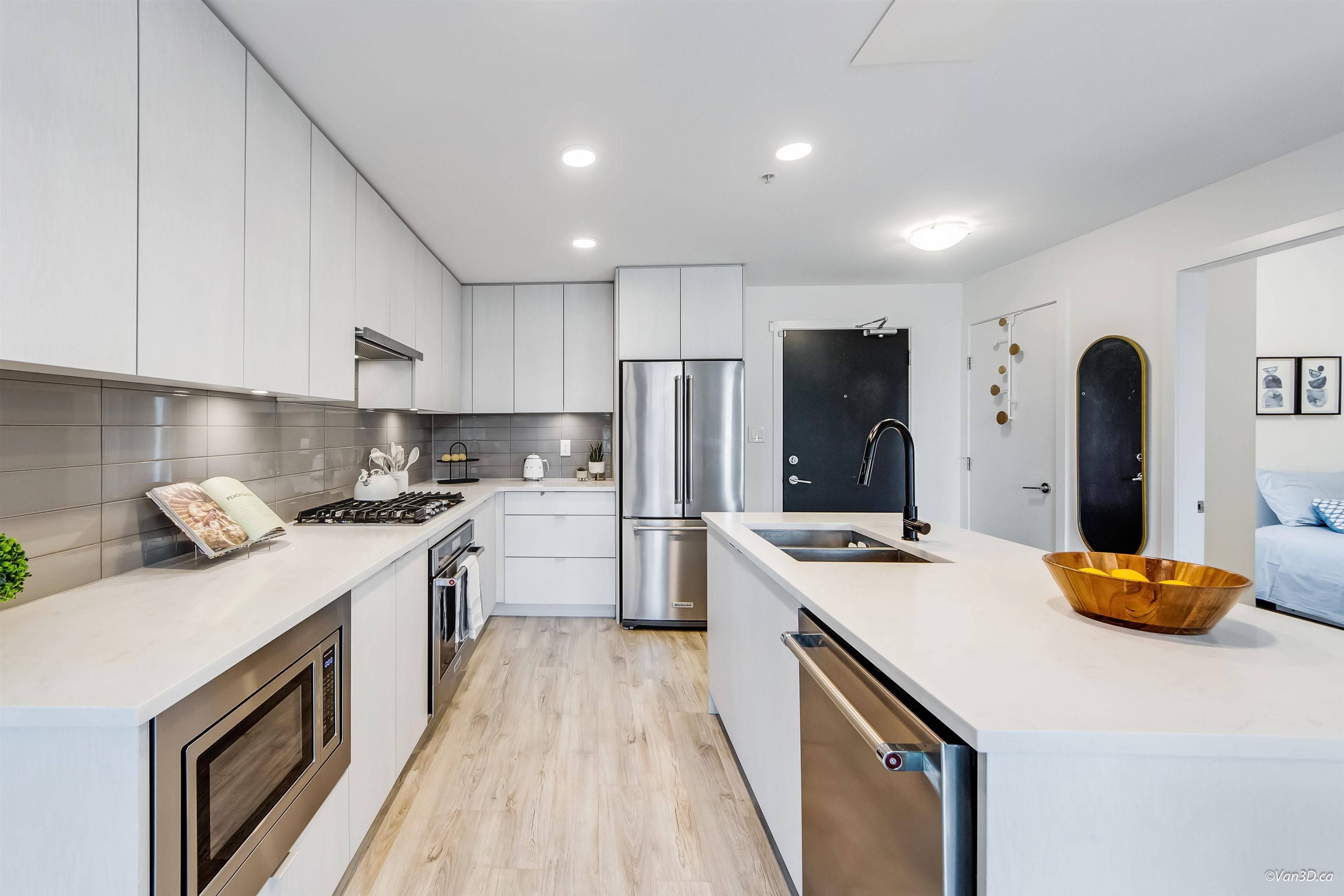 Coquitlam, BC V3J 0K1,621 Regan AVE #309