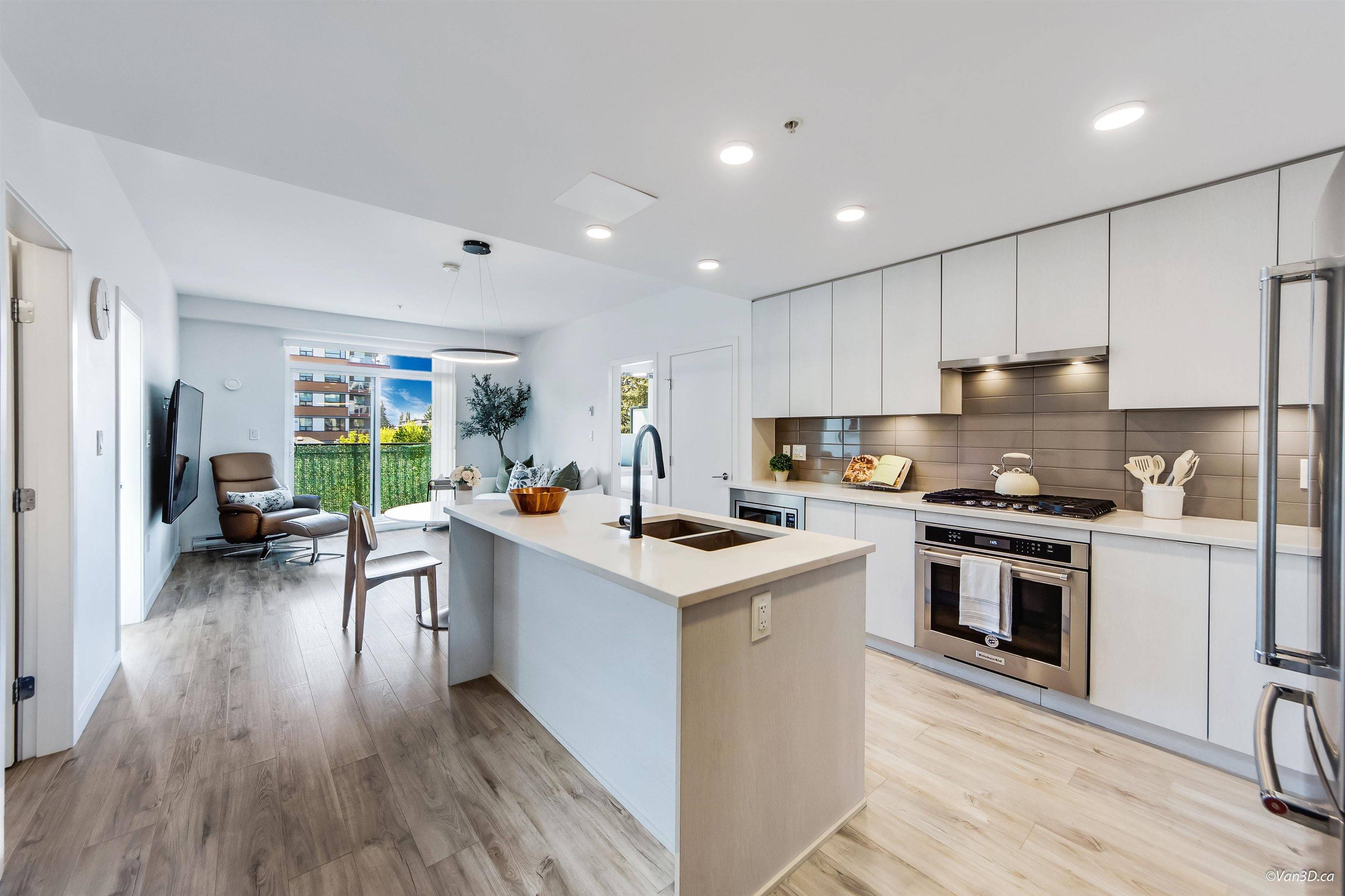 Coquitlam, BC V3J 0K1,621 Regan AVE #309