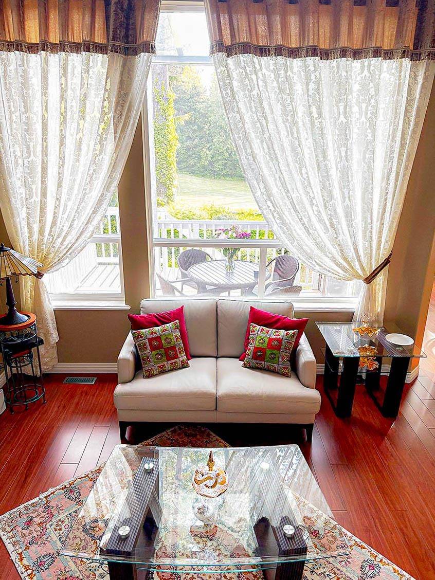 Coquitlam, BC V3E 3M9,3285 Chartwell GN