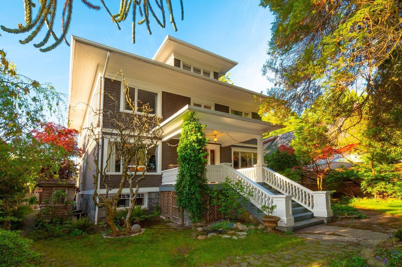 Vancouver, BC V5L 2N4,1859 Napier ST