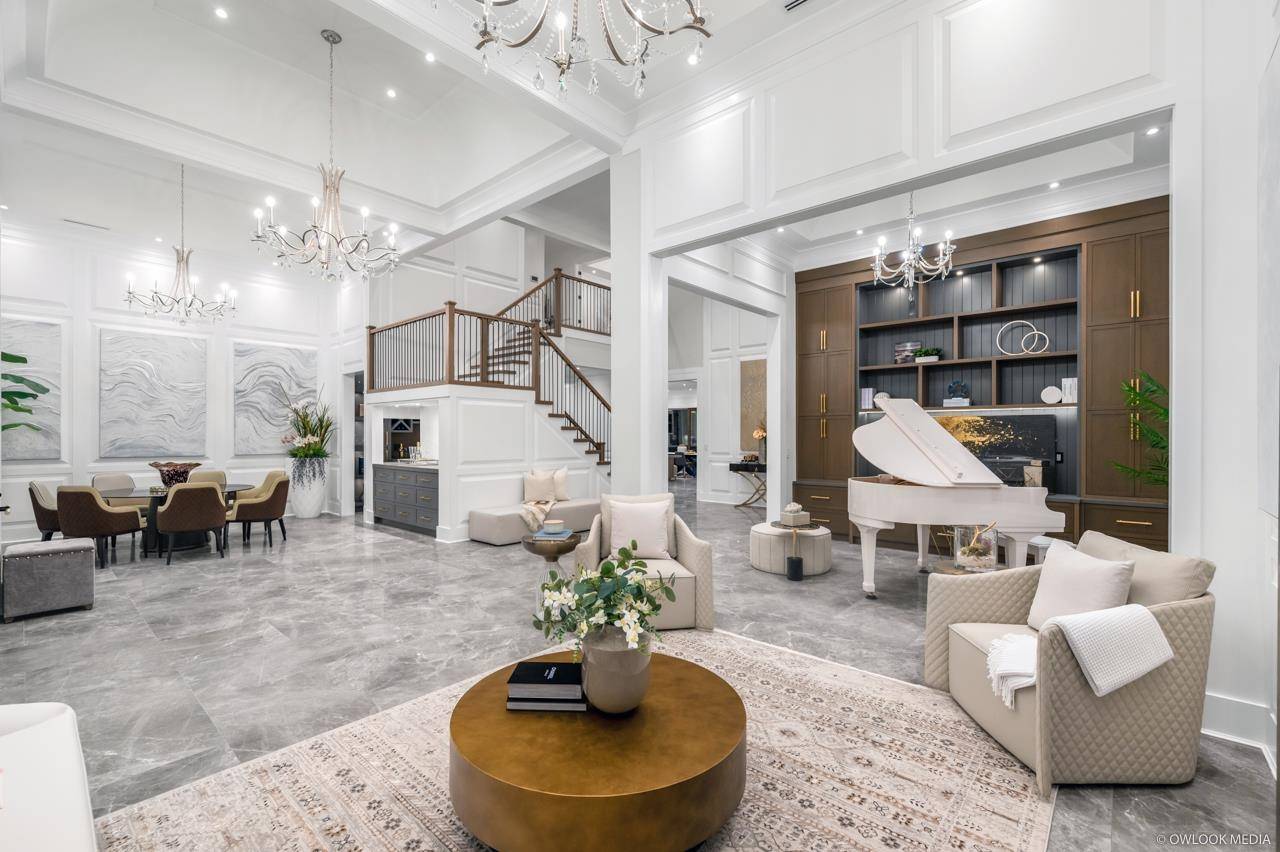 Richmond, BC V7A 1L5,7680 Glacier CRES