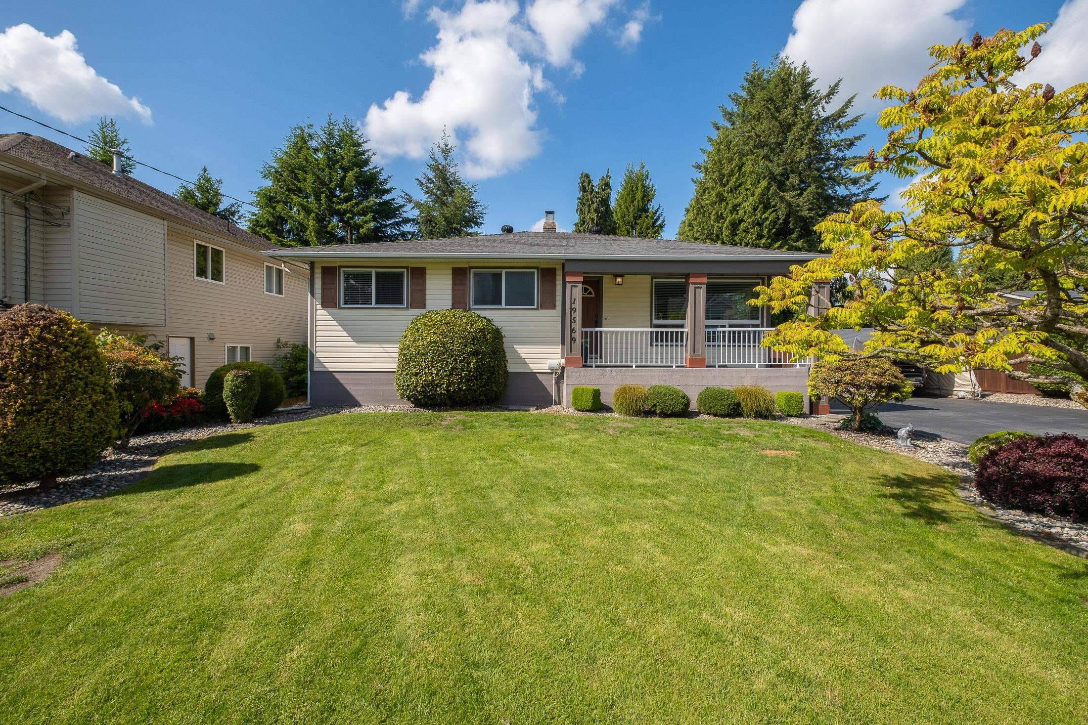 Pitt Meadows, BC V3Y 1G2,19569 116b AVE
