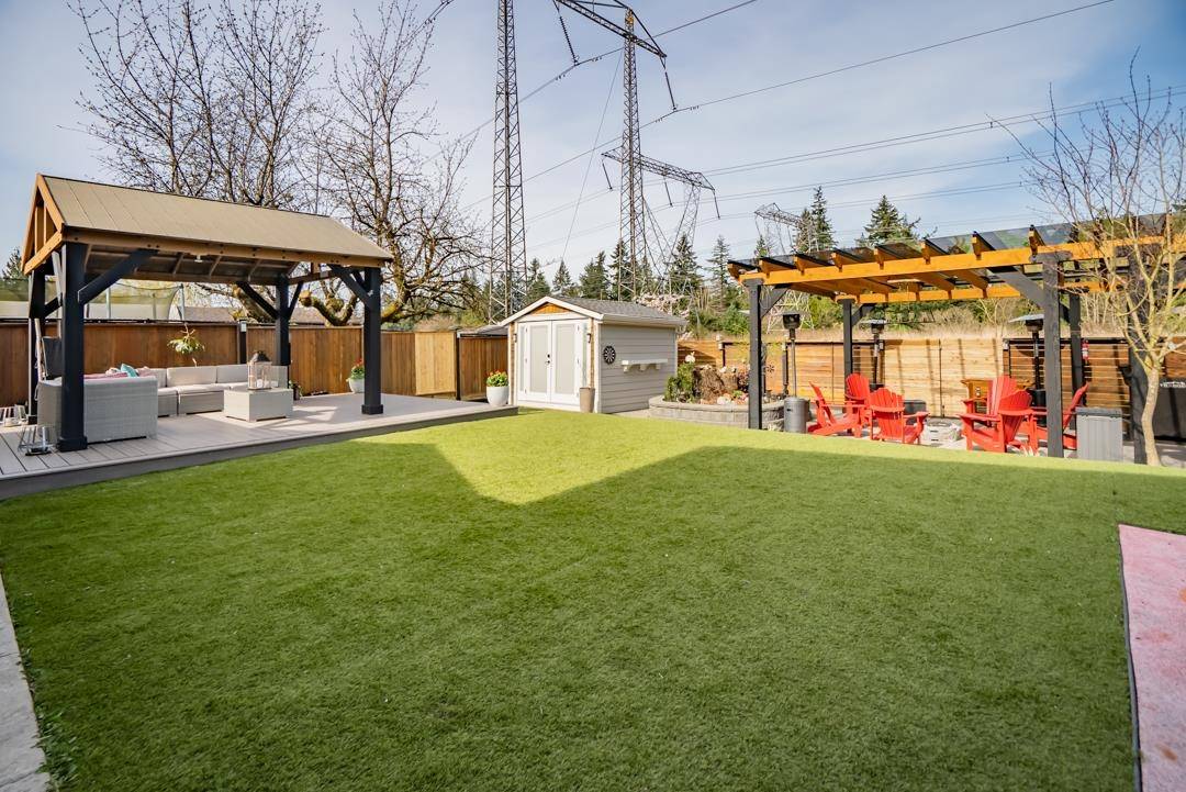 Langley, BC V3A 6P7,4436 203 ST