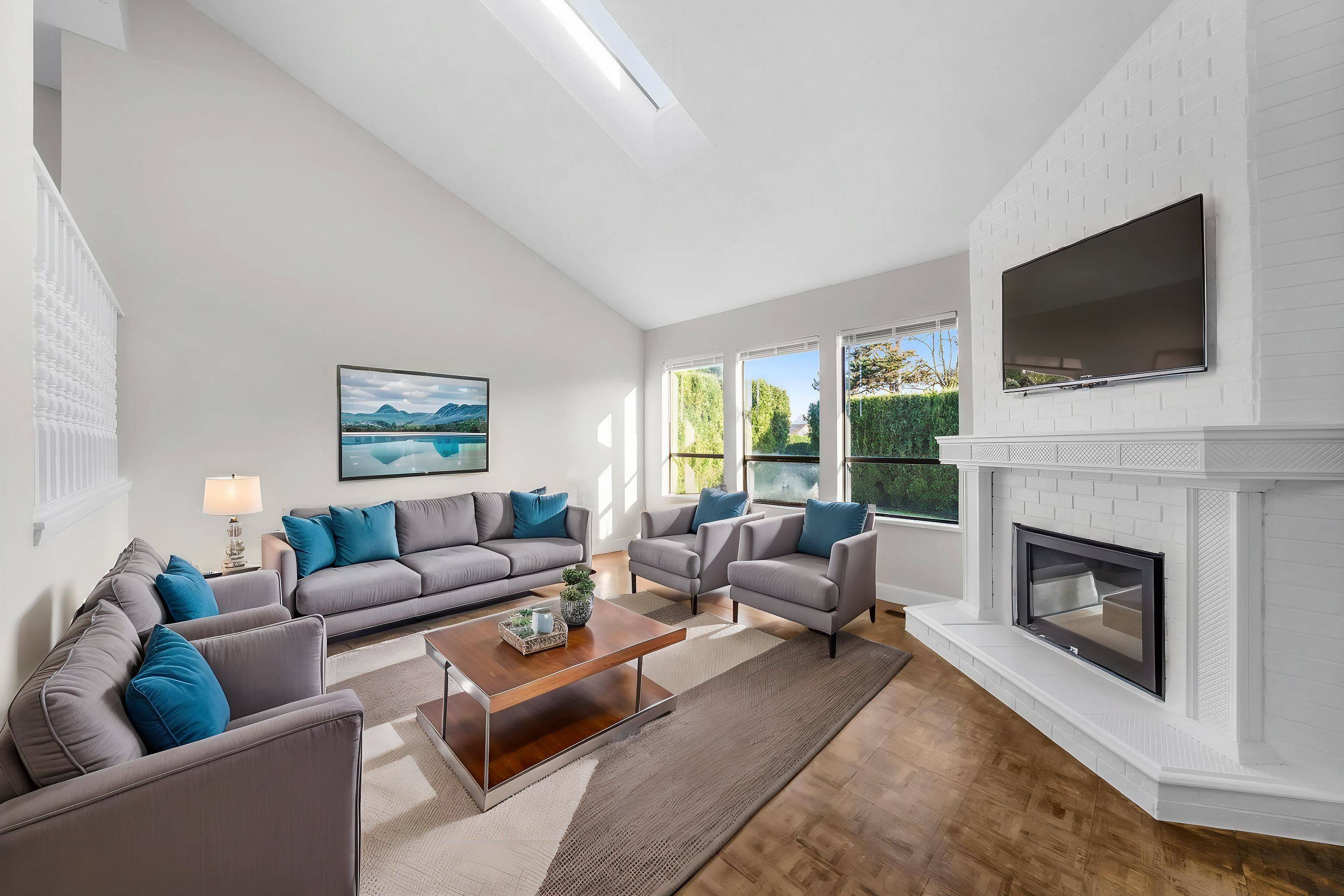 Pitt Meadows, BC V3Y 1M1,11797 N Wildwood CRES