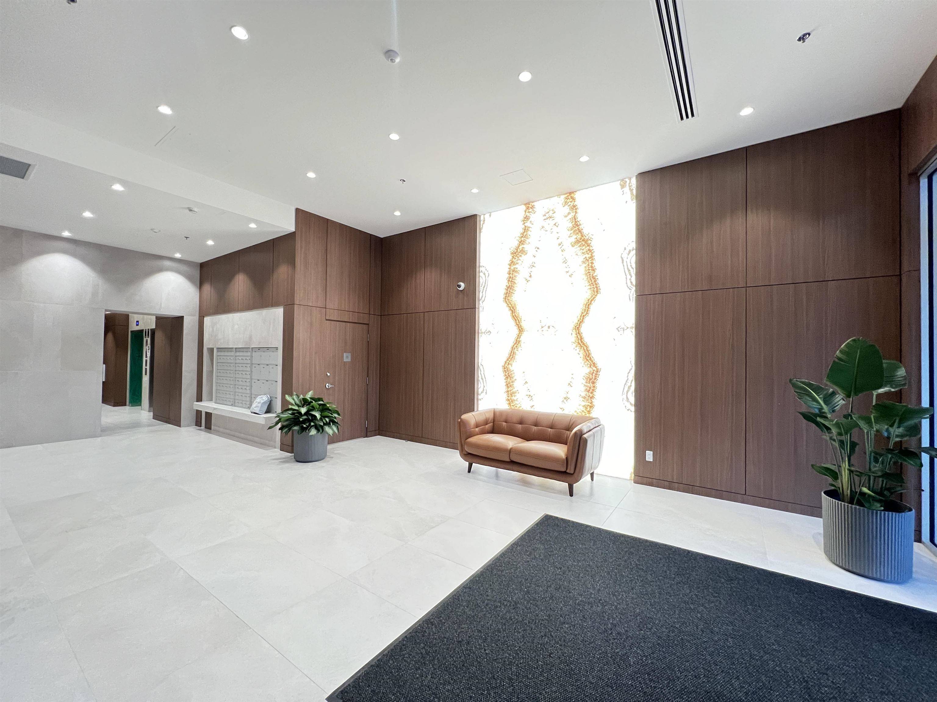 Richmond, BC V6Y 0M2,8111 Park RD #1012