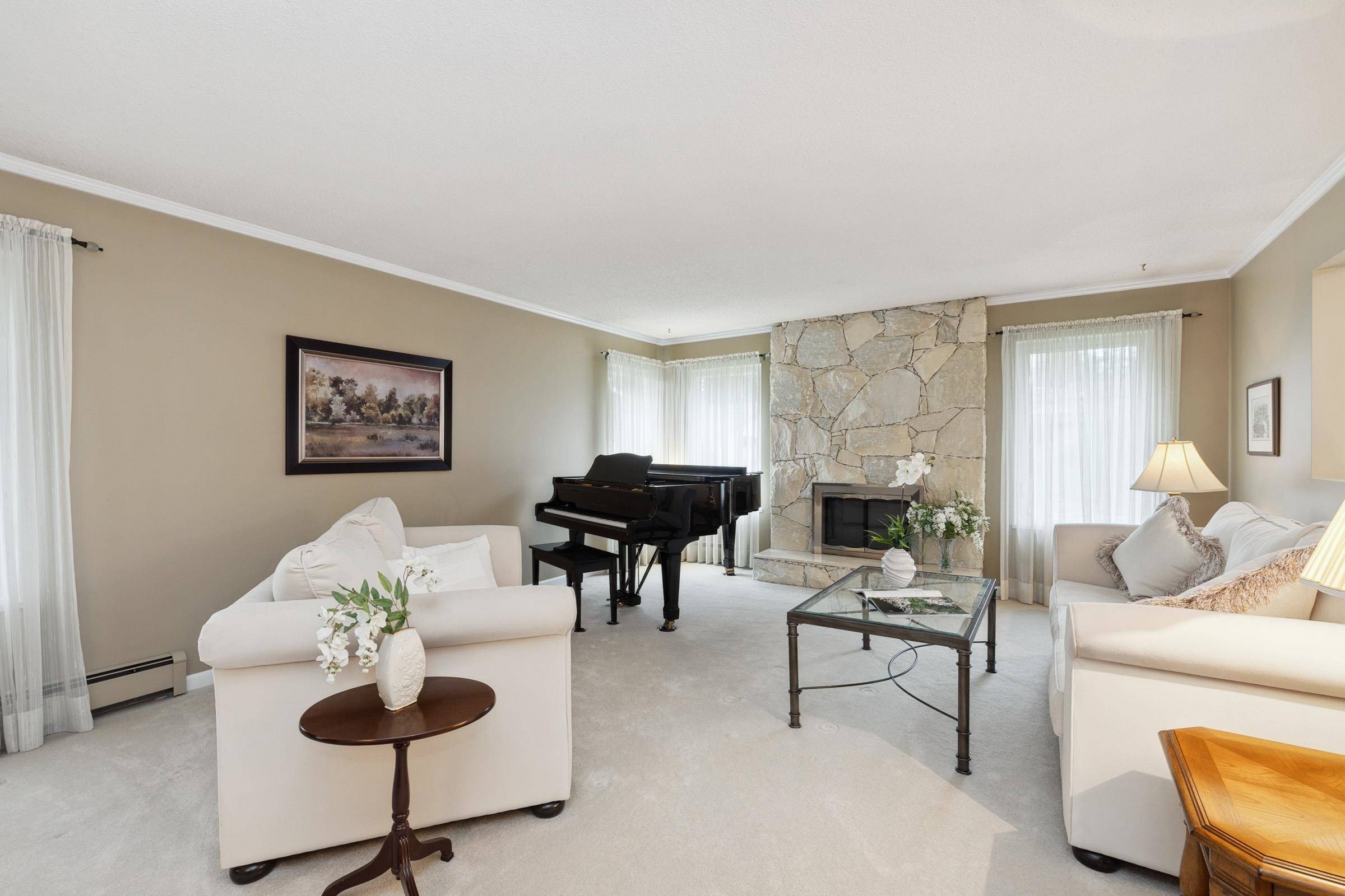 Coquitlam, BC V3K 6B6,2496 Gale AVE
